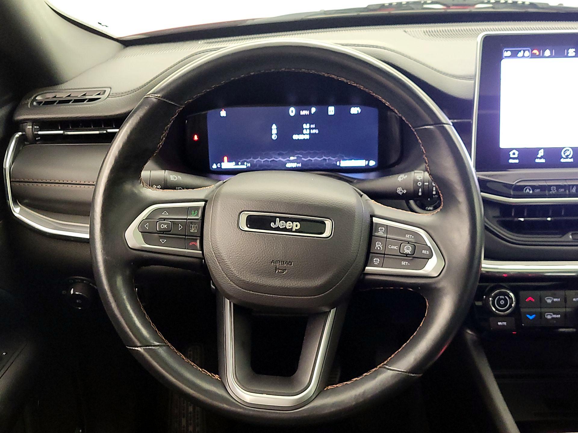 Thumbnail: 2022 Jeep Compass - 10