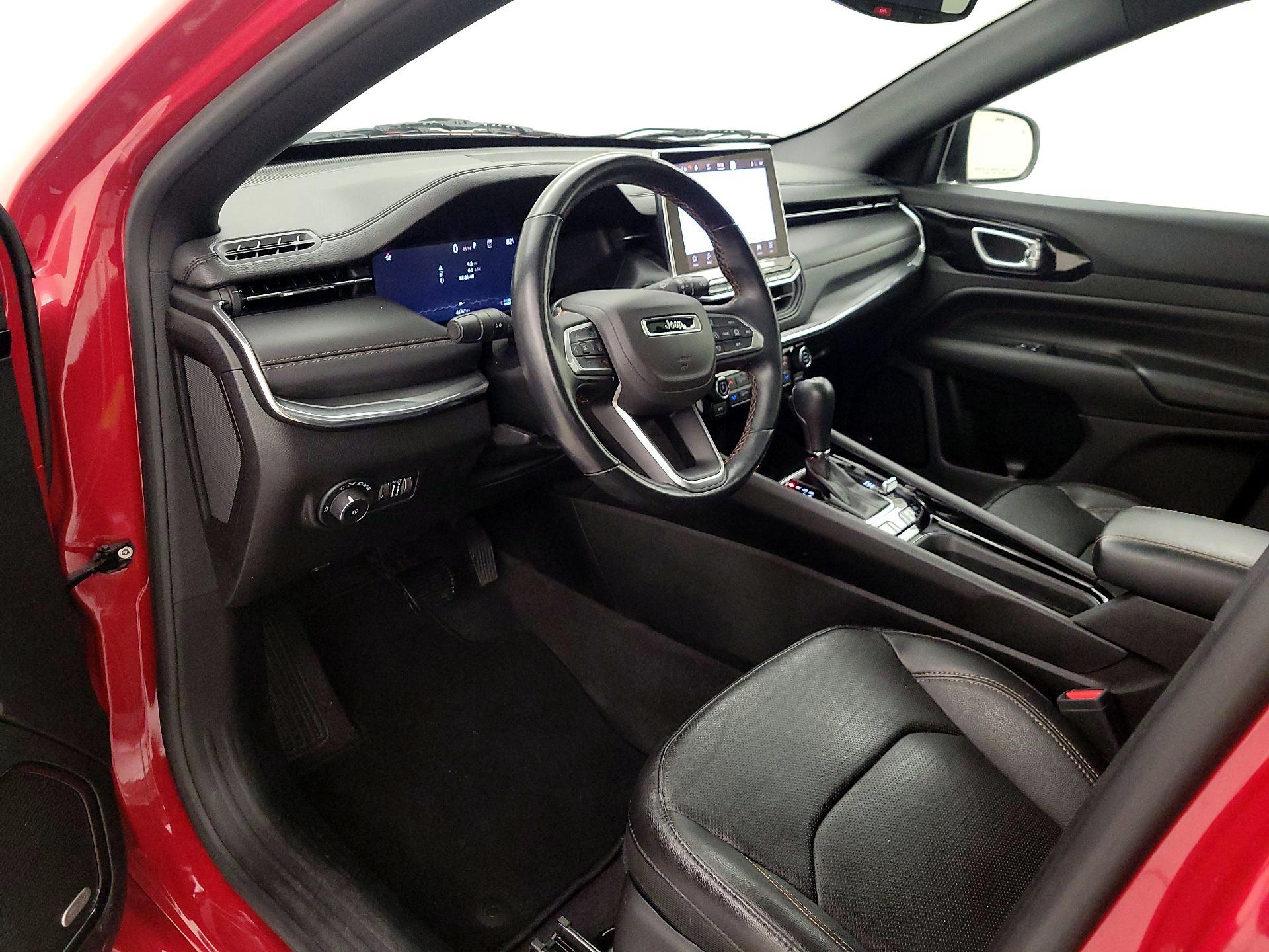 Thumbnail: 2022 Jeep Compass - 11