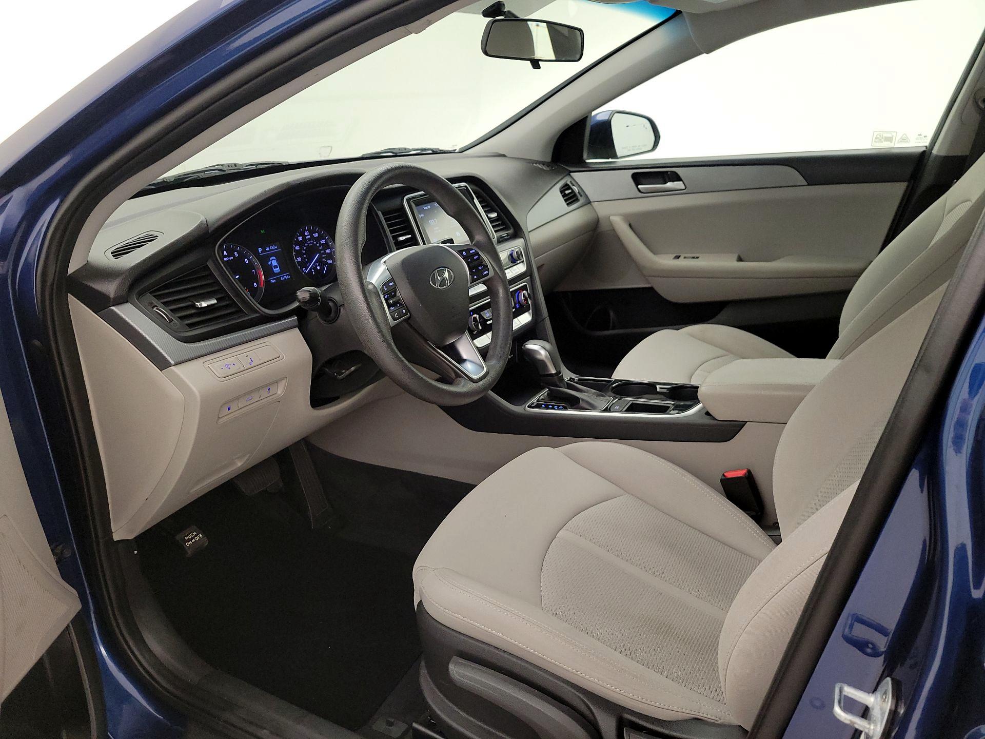 Thumbnail: 2019 Hyundai Sonata - 11