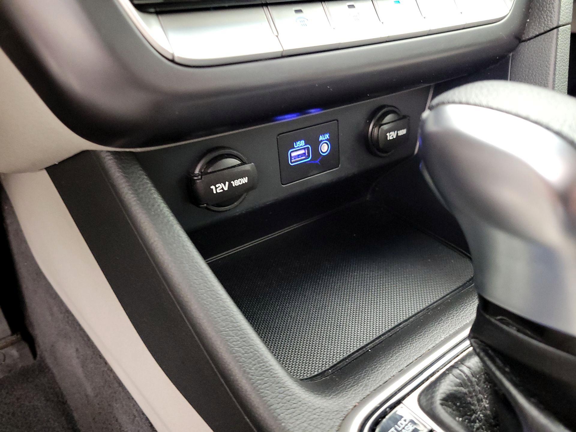 Thumbnail: 2019 Hyundai Sonata - 18