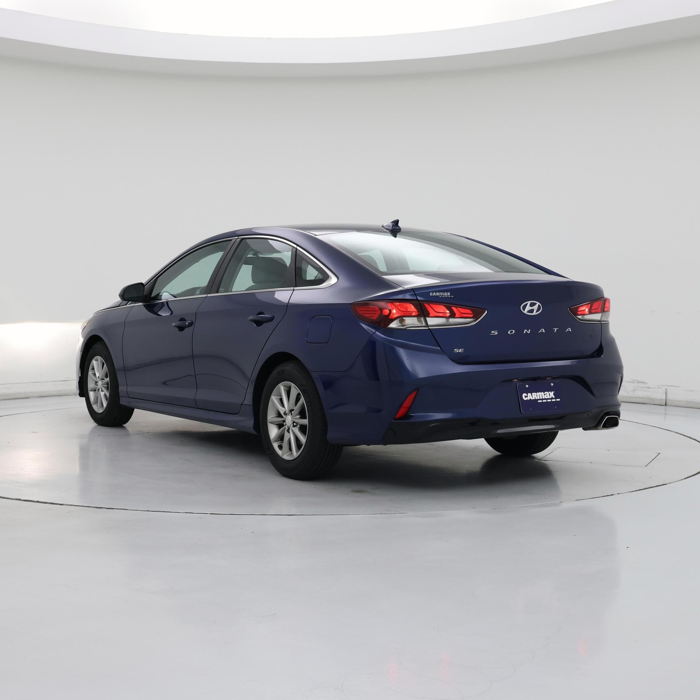 Thumbnail: 2019 Hyundai Sonata - 2