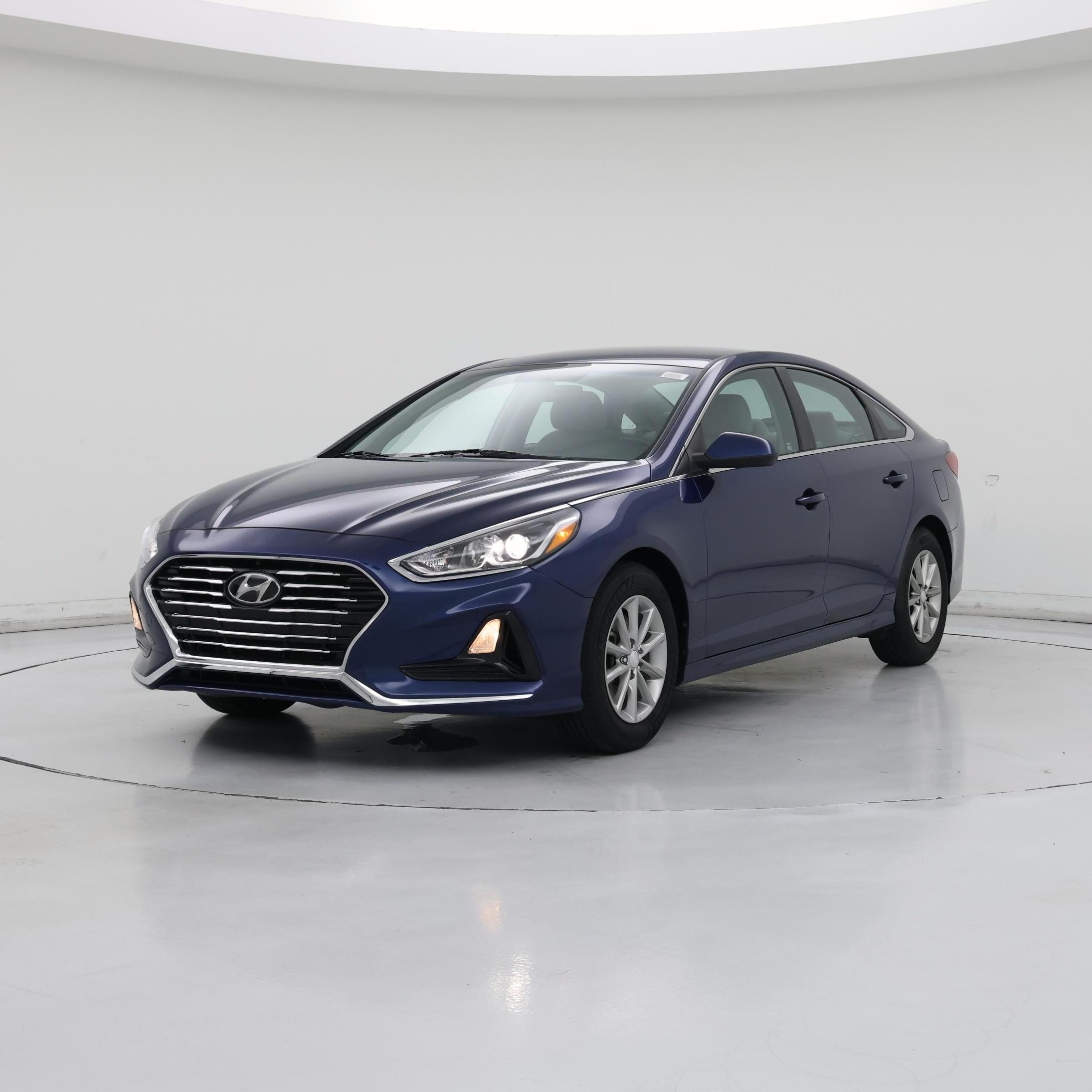 Thumbnail: 2019 Hyundai Sonata - 4