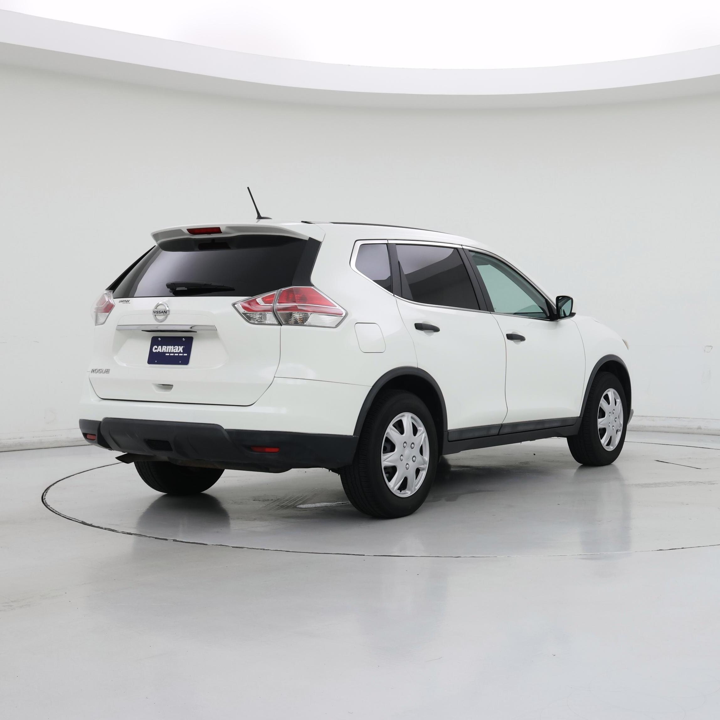 Thumbnail: 2016 Nissan Rogue - 8