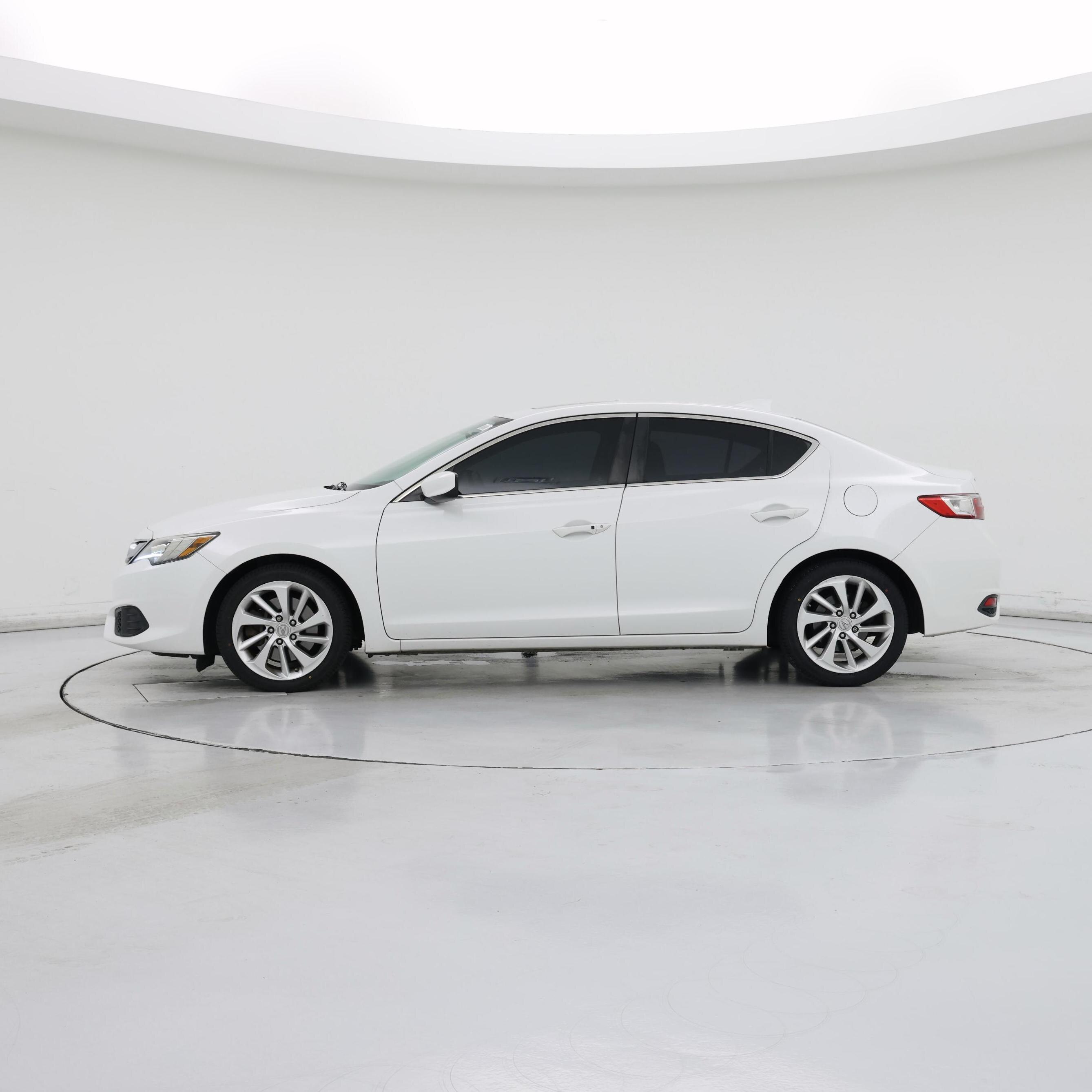 Thumbnail: 2016 Acura ILX - 3