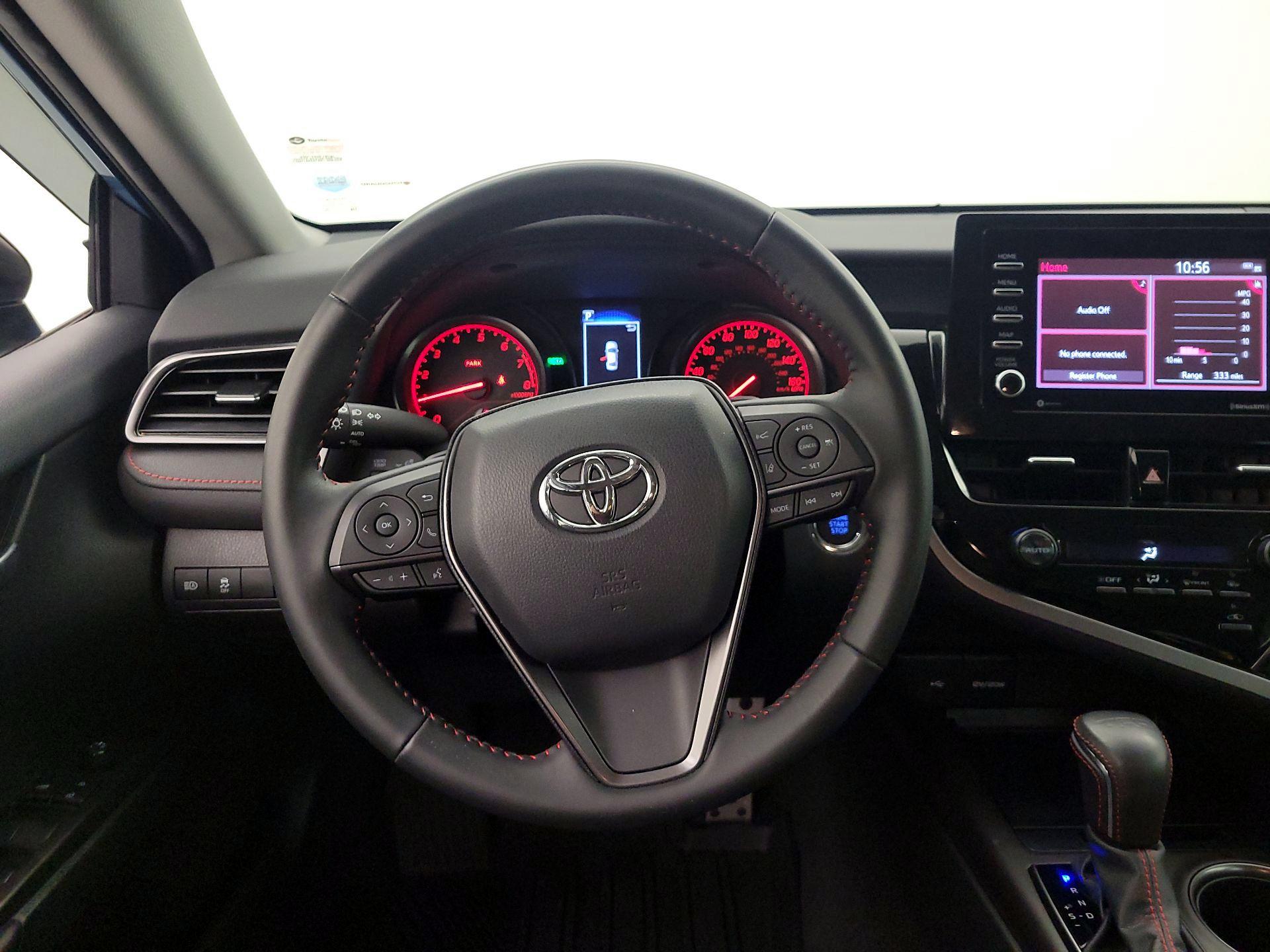 Thumbnail: 2022 Toyota Camry - 10