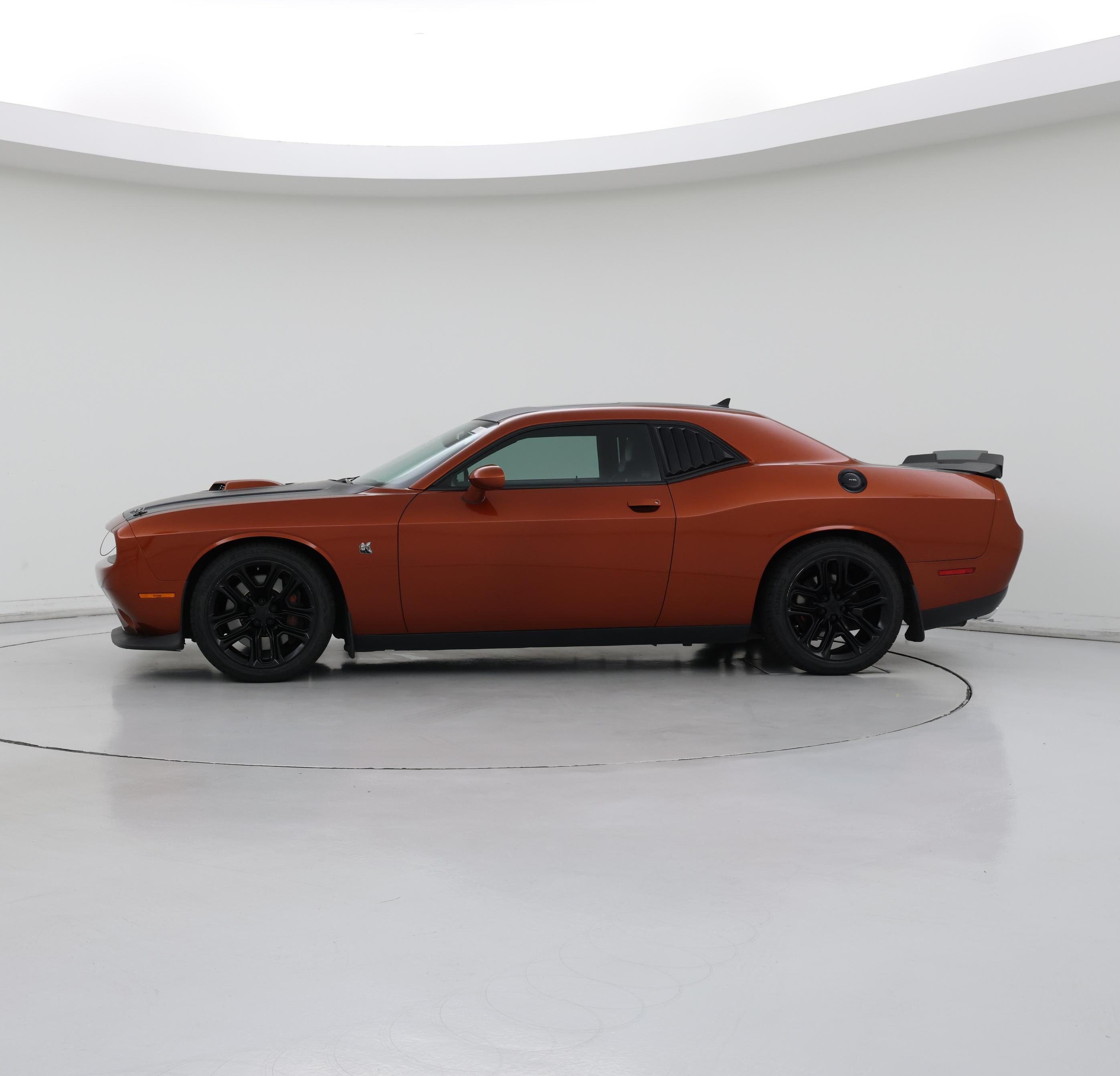 Thumbnail: 2020 Dodge Challenger - 3
