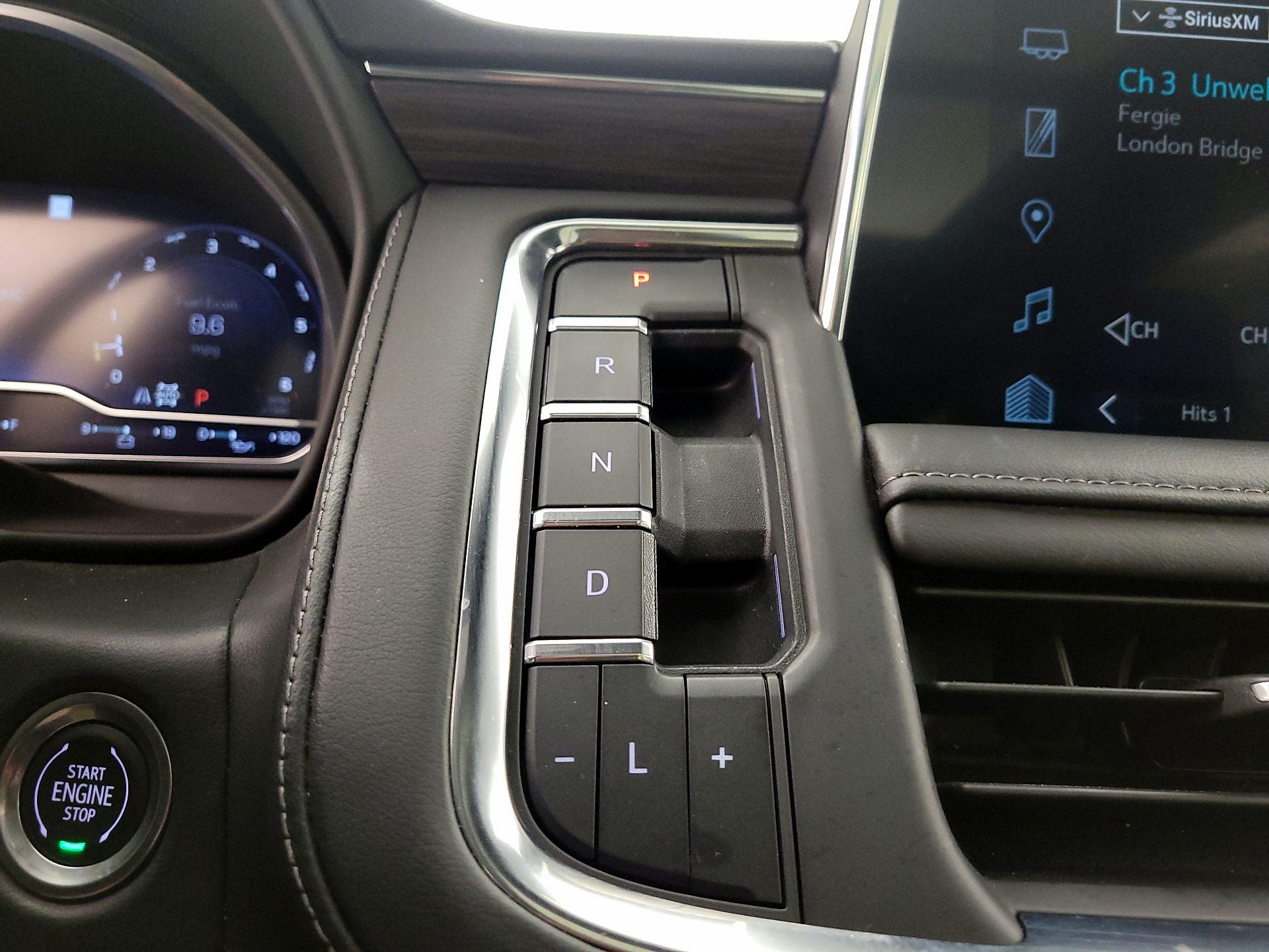 Thumbnail: 2023 Chevrolet Tahoe - 18