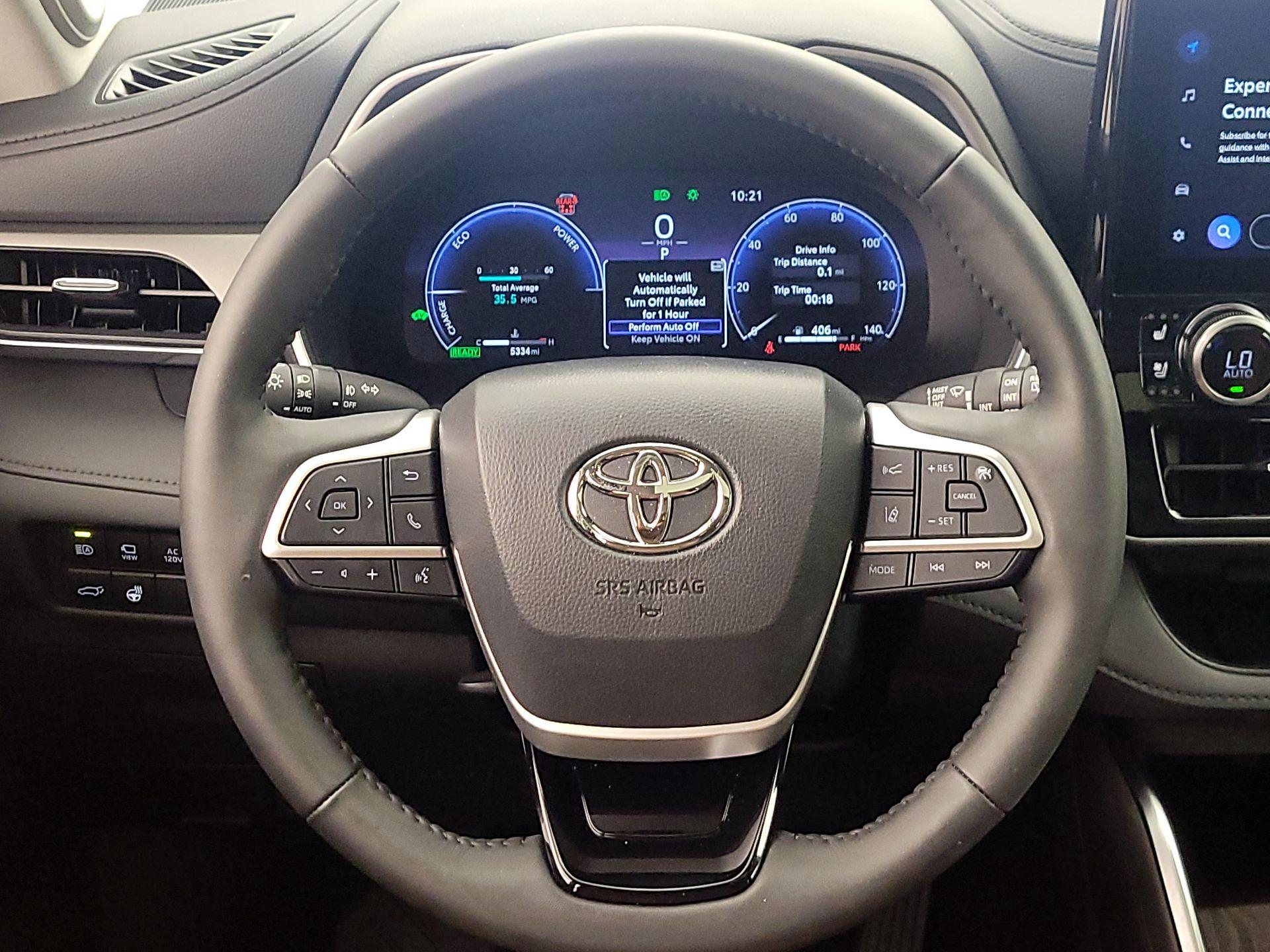 Thumbnail: 2025 Toyota Highlander - 10