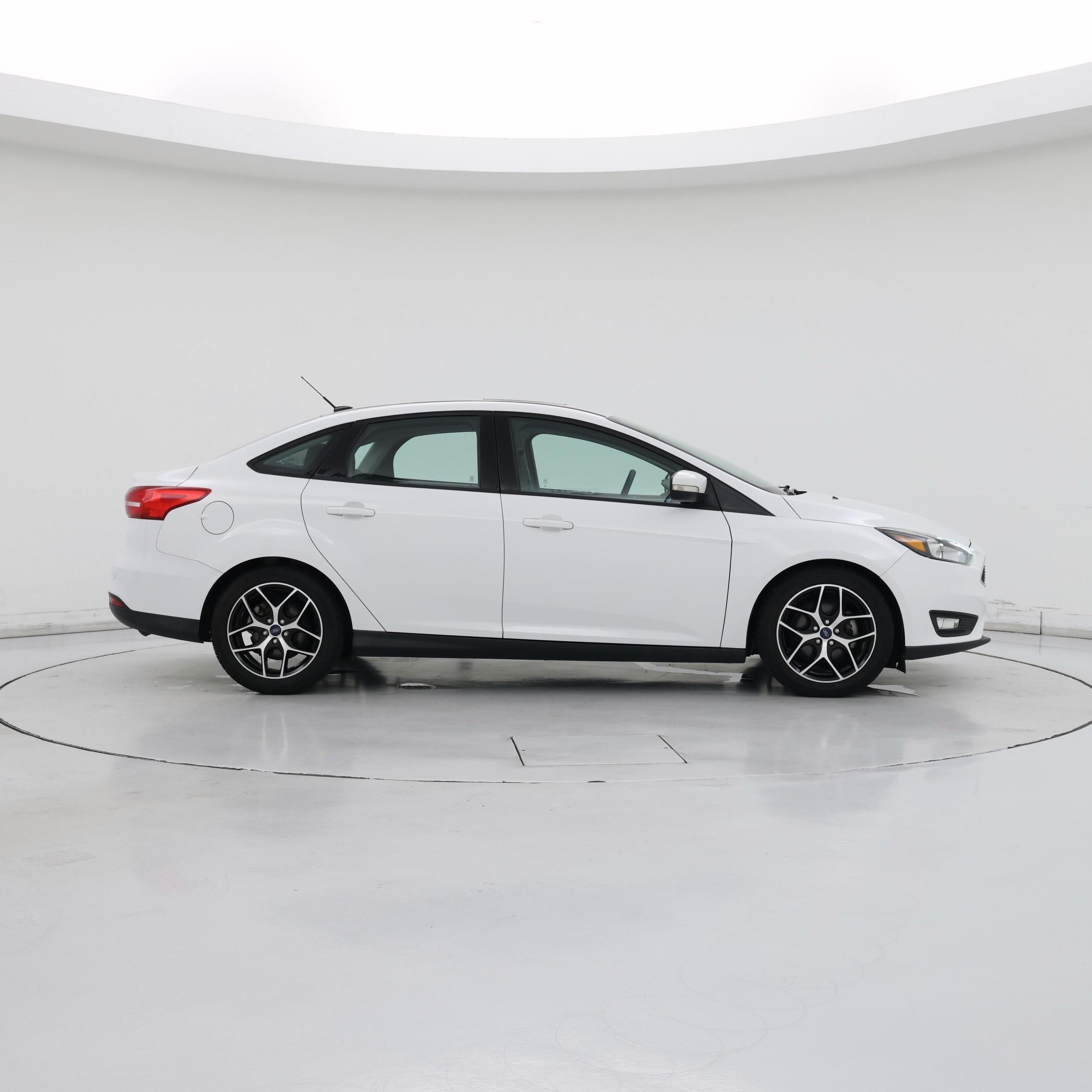 Thumbnail: 2018 Ford Focus - 7