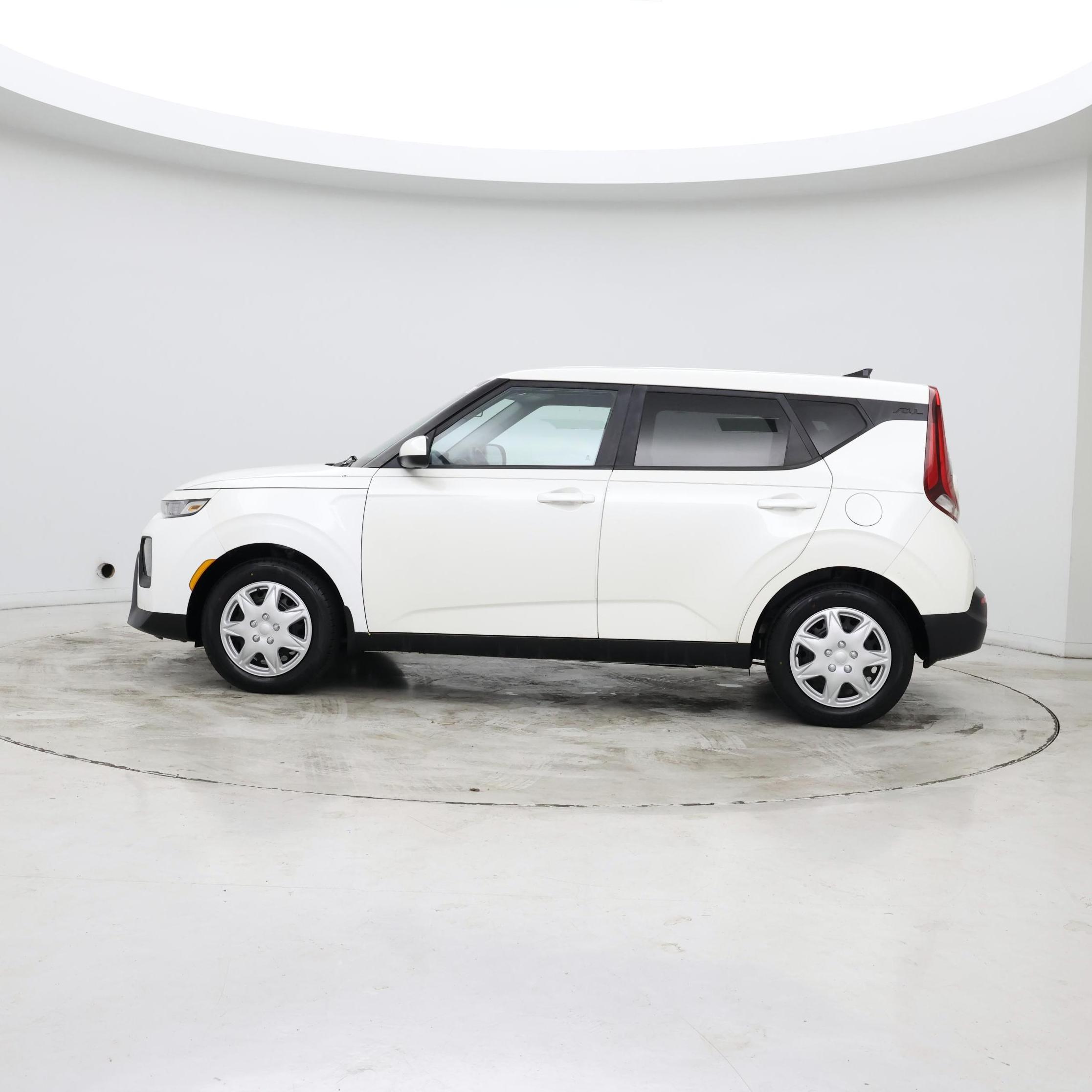 Thumbnail: 2021 Kia Soul - 2