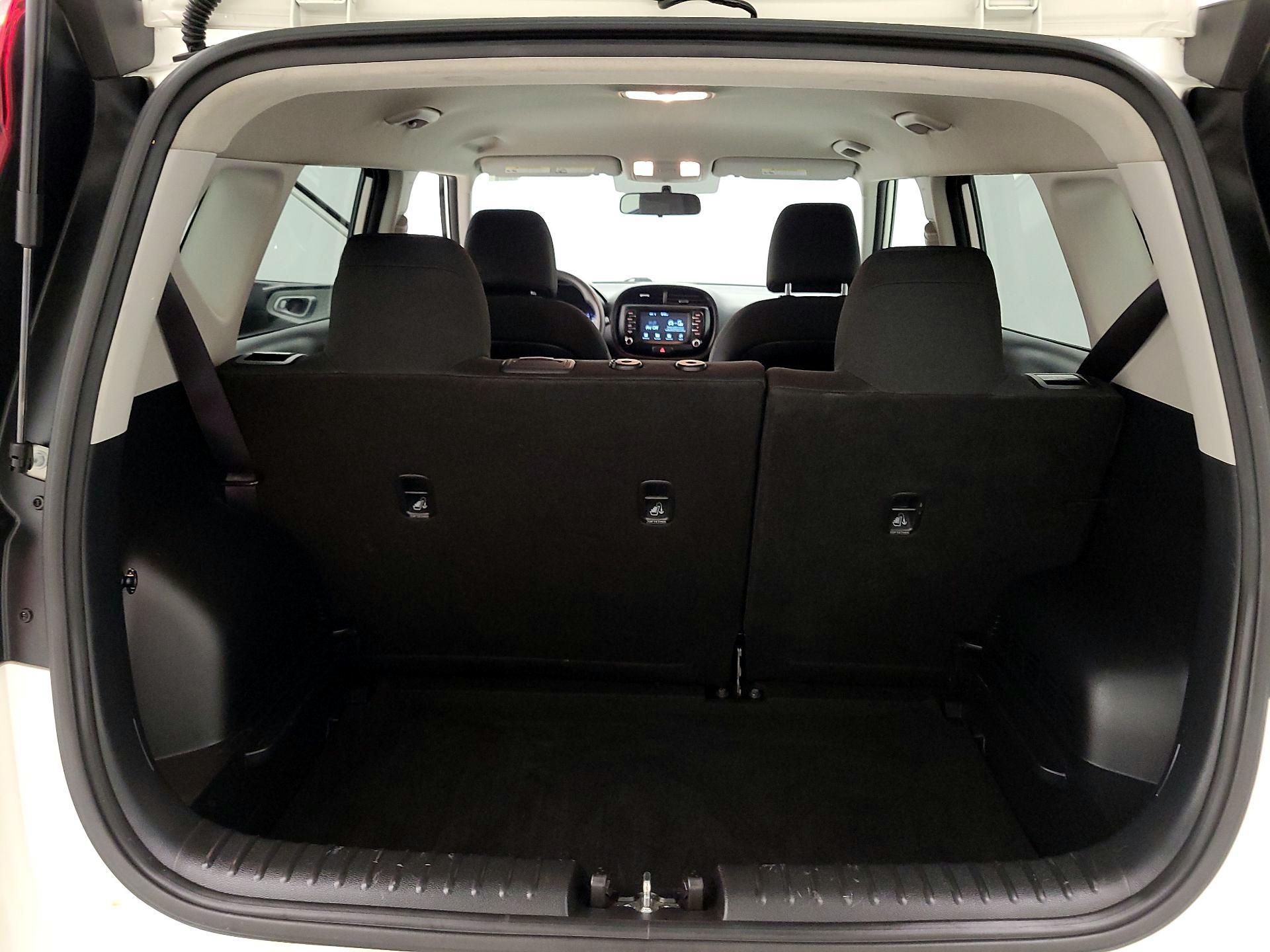 Thumbnail: 2021 Kia Soul - 20