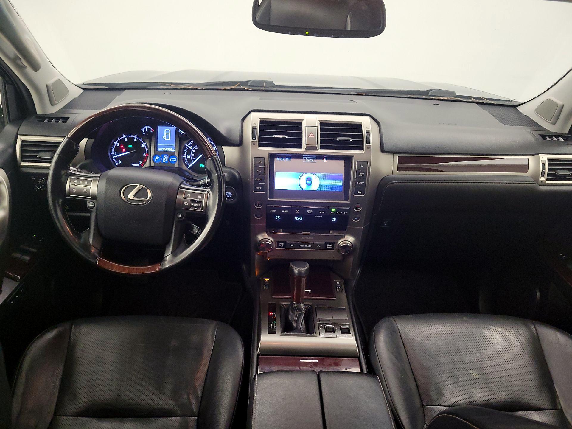 Thumbnail: 2017 Lexus GX - 9