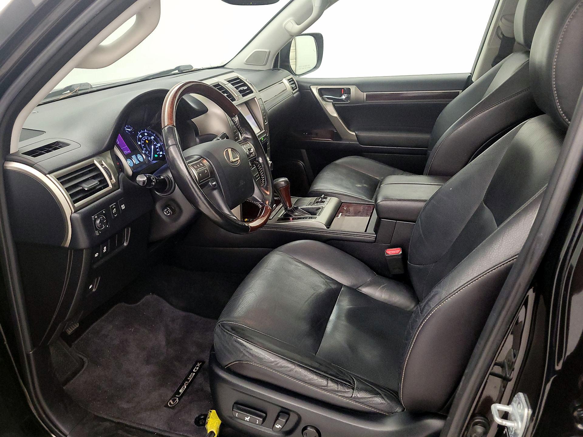 Thumbnail: 2017 Lexus GX - 11