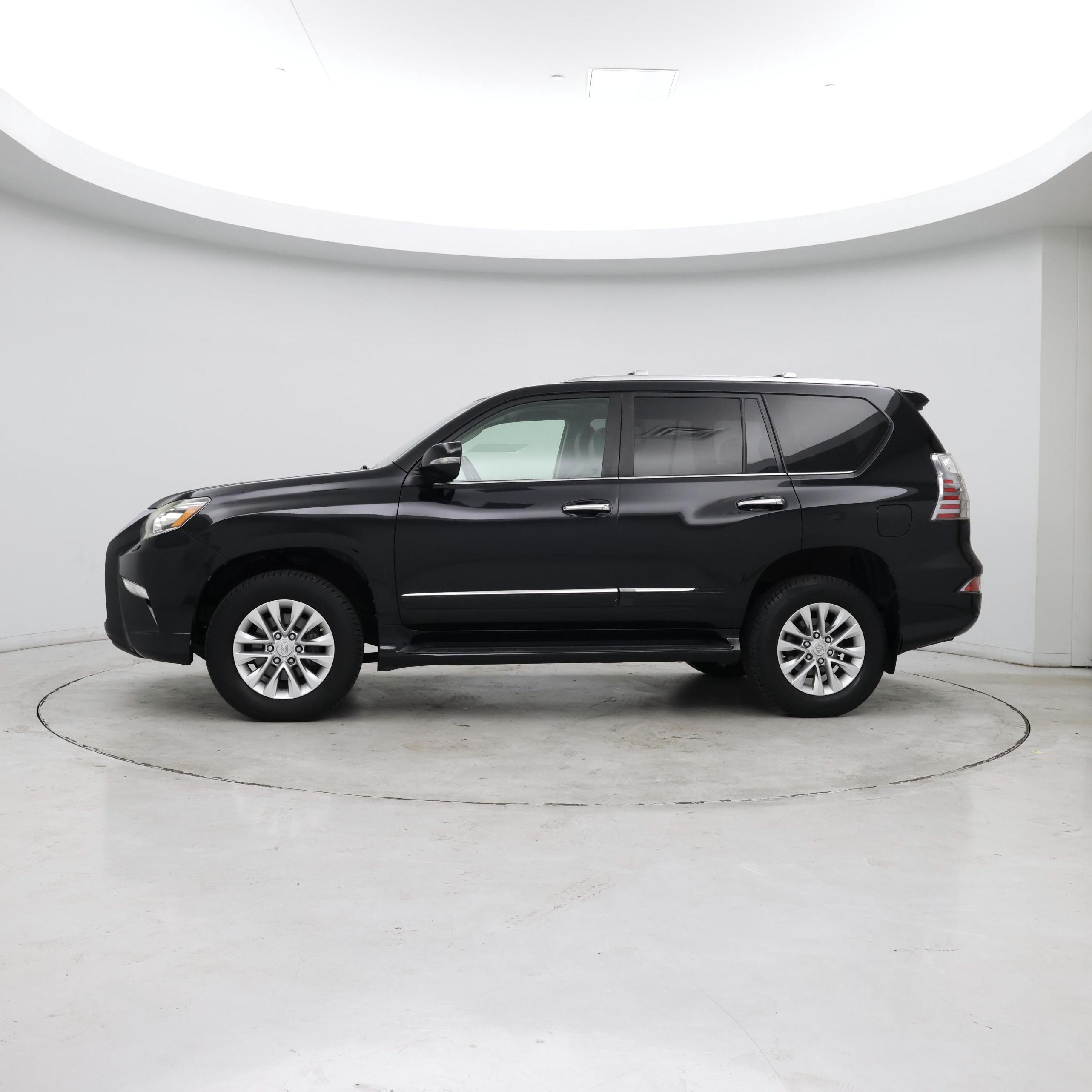 Thumbnail: 2017 Lexus GX - 2