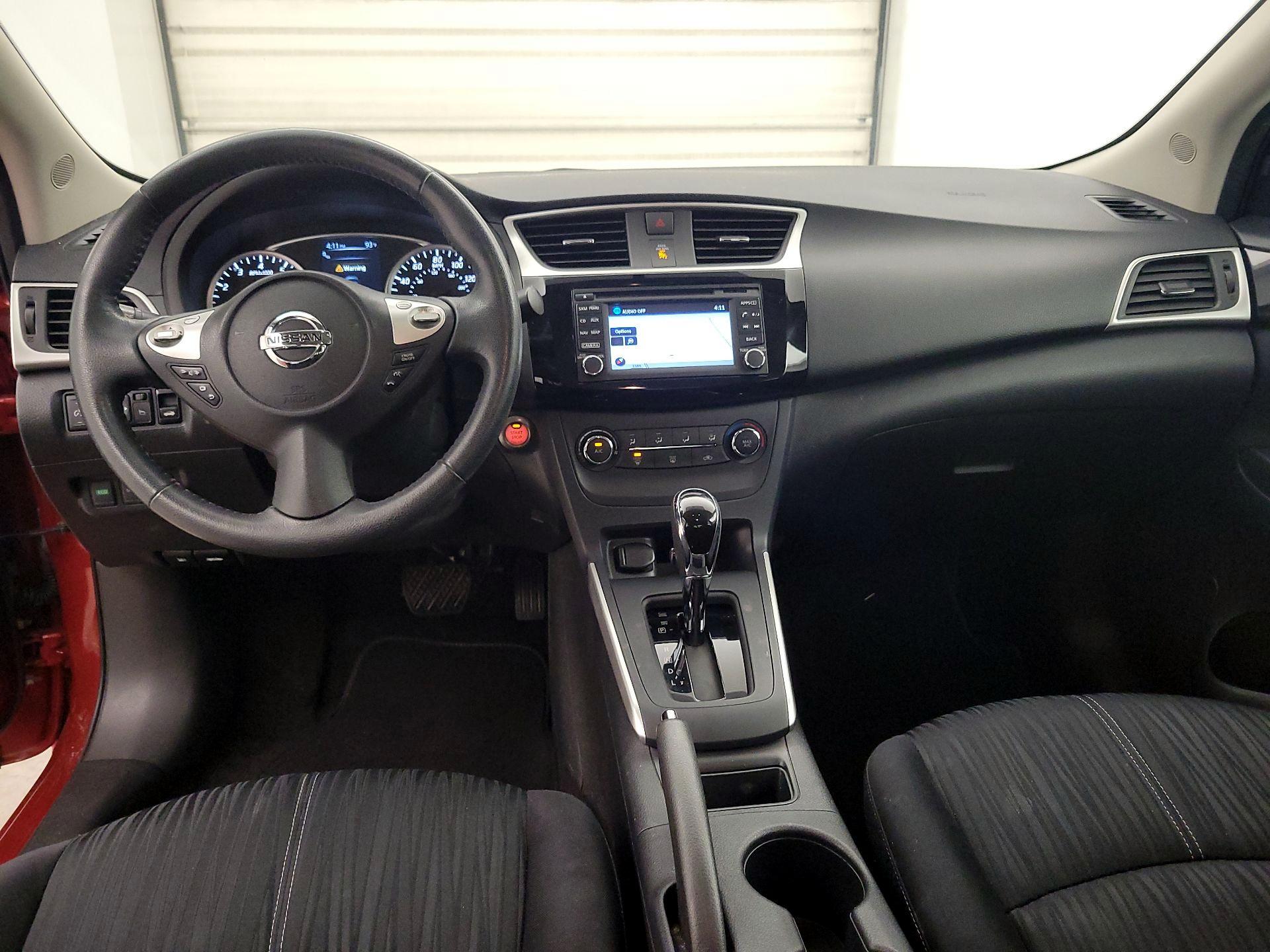 Thumbnail: 2017 Nissan Sentra - 9