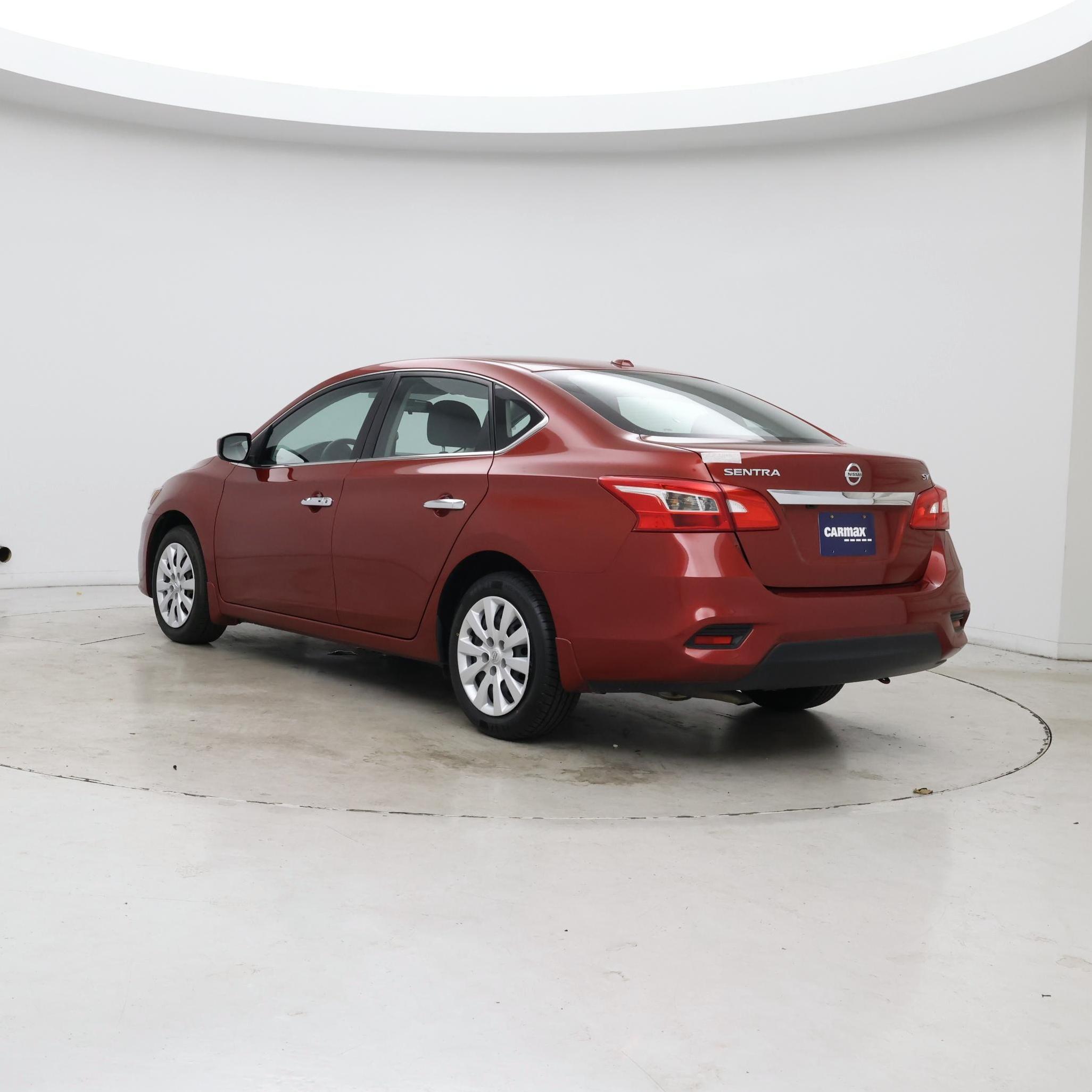 Thumbnail: 2017 Nissan Sentra - 2