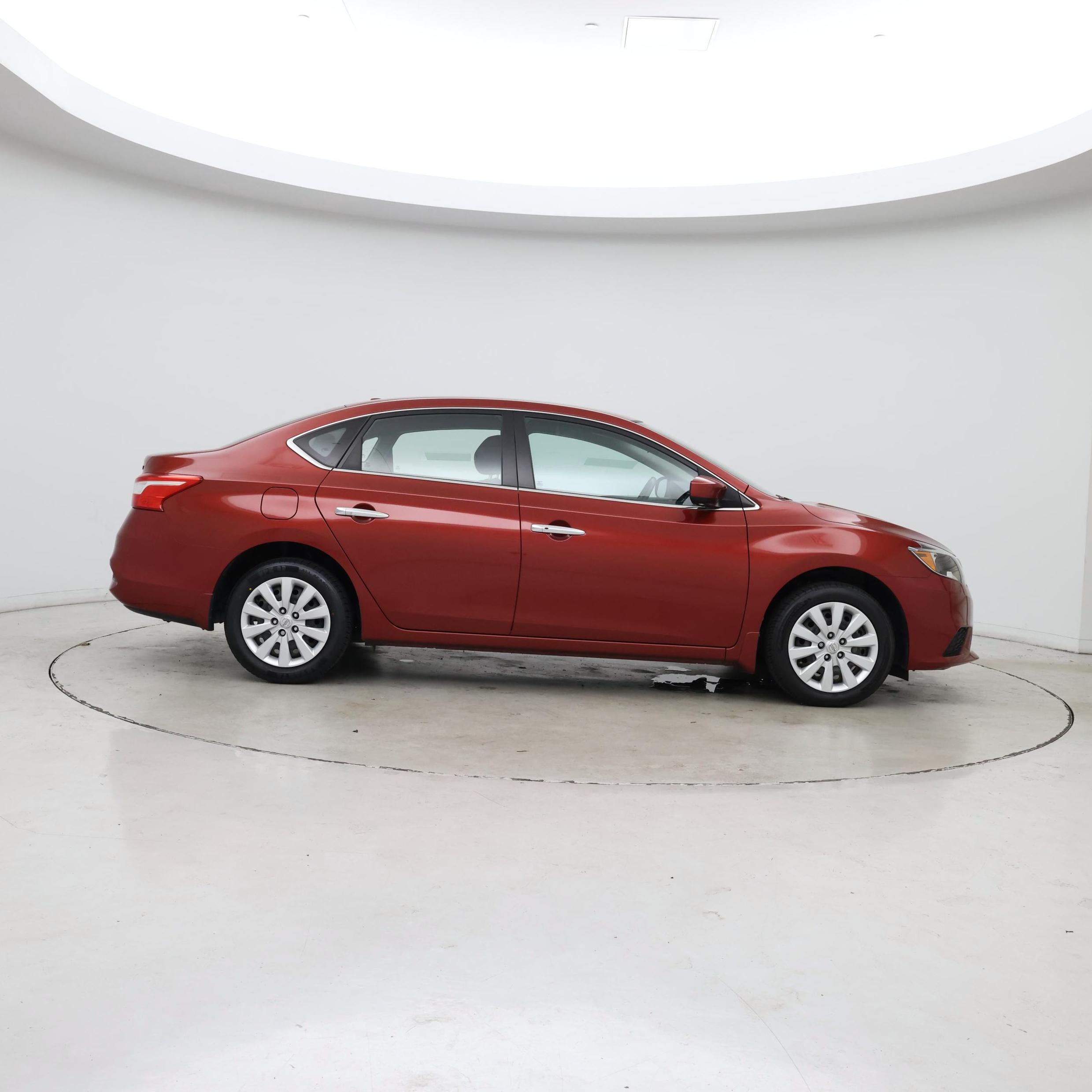 Thumbnail: 2017 Nissan Sentra - 7