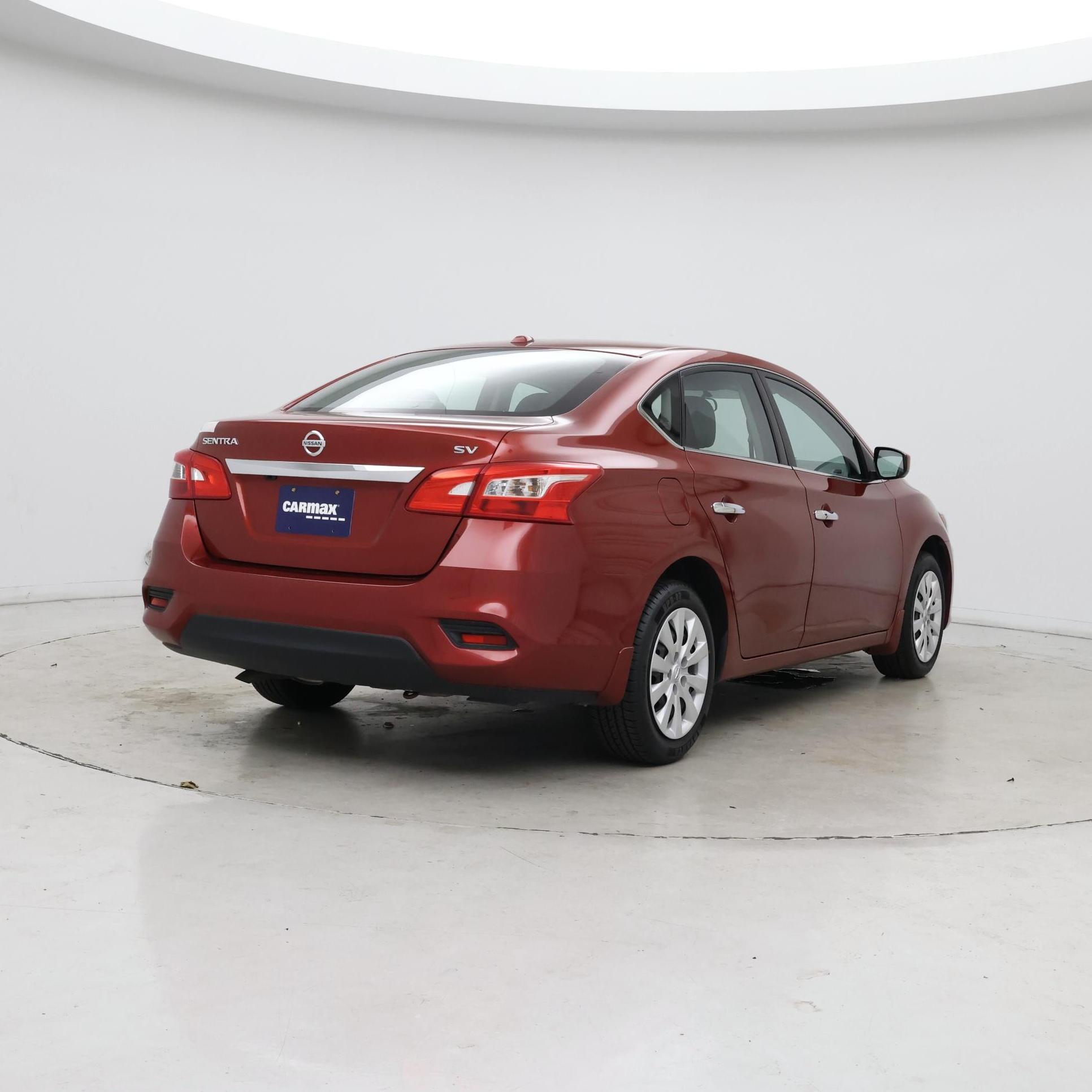 Thumbnail: 2017 Nissan Sentra - 8