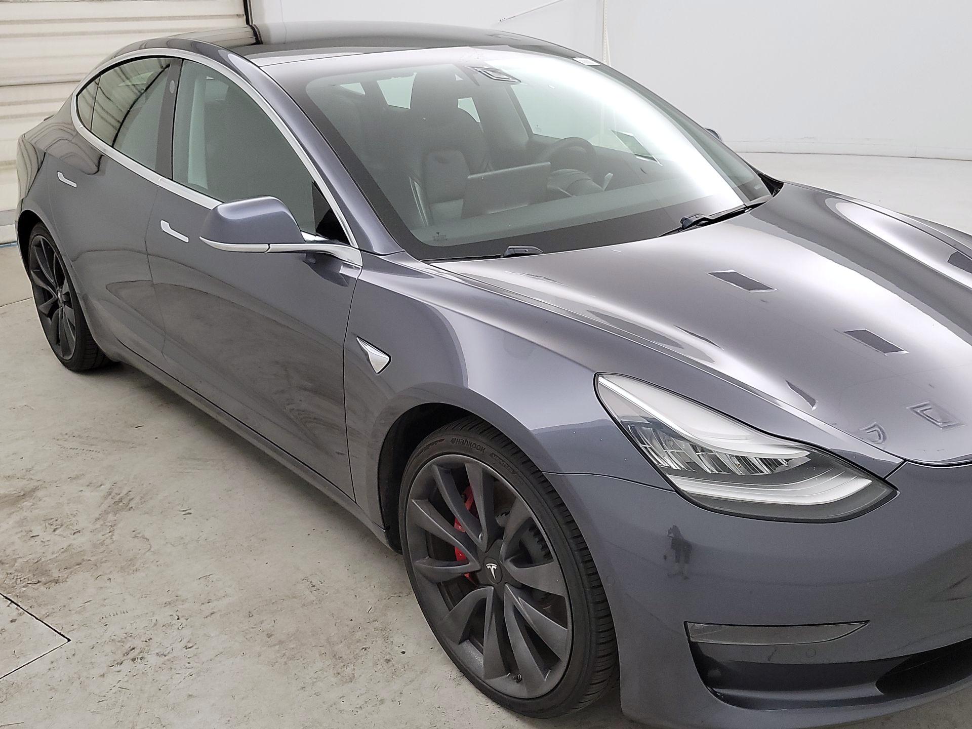 Thumbnail: 2020 Tesla Model 3 - 1