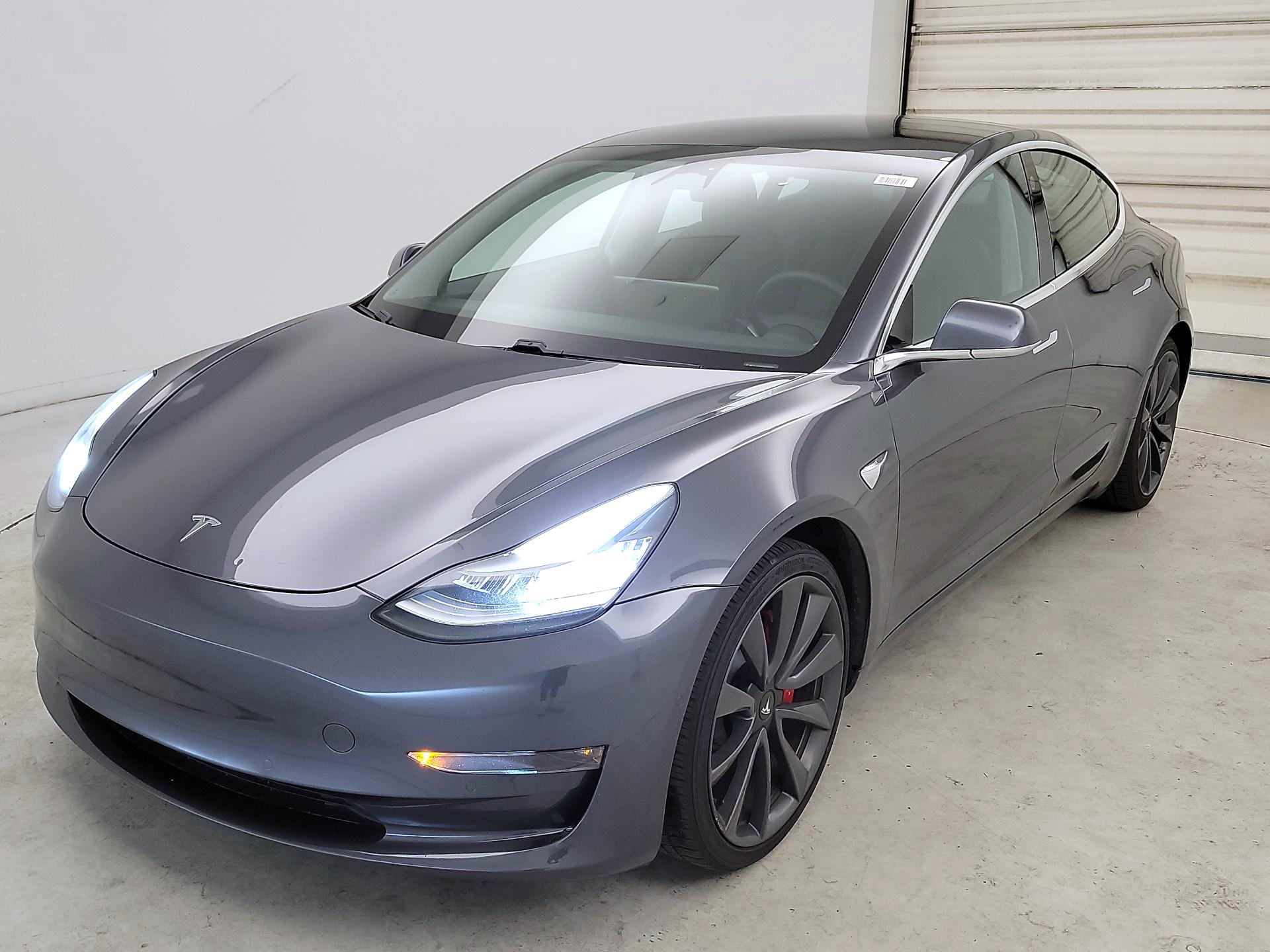 Thumbnail: 2020 Tesla Model 3 - 3