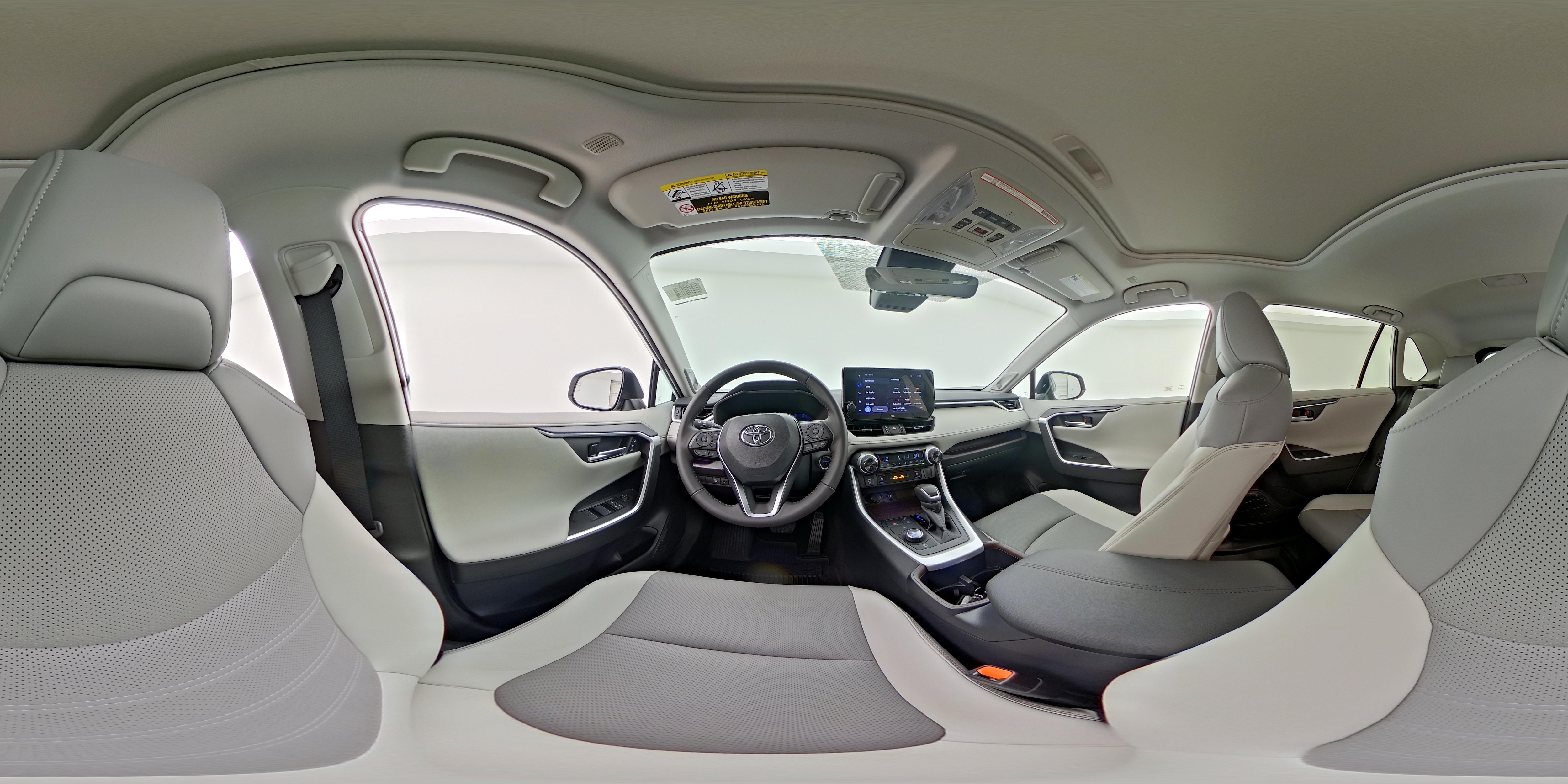2025 Toyota RAV4 Limited - Photo 27