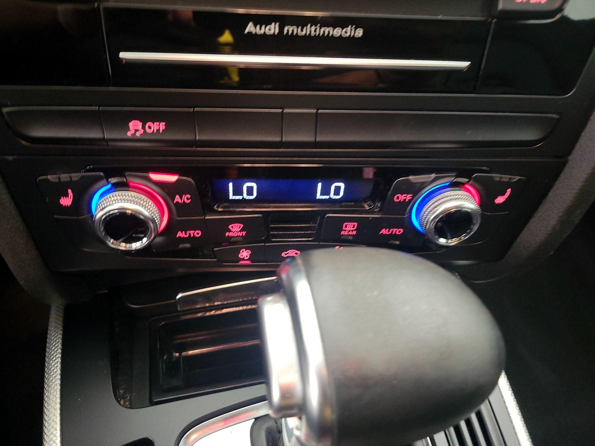 Thumbnail: 2015 Audi A4 - 16