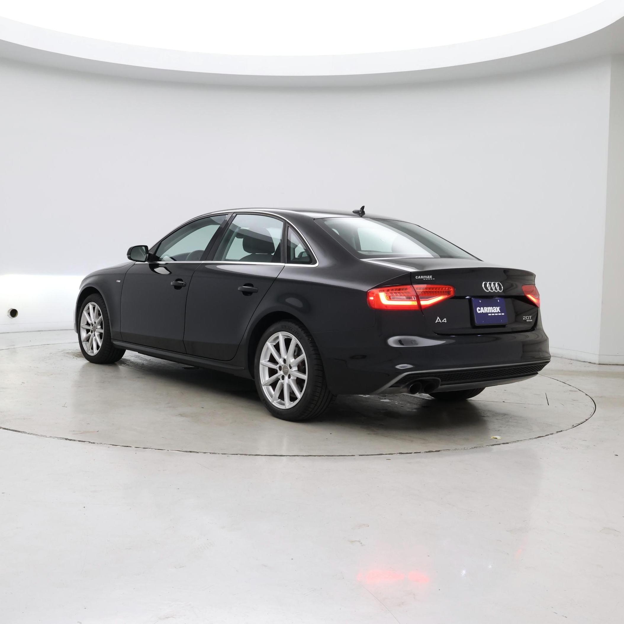 Thumbnail: 2015 Audi A4 - 2