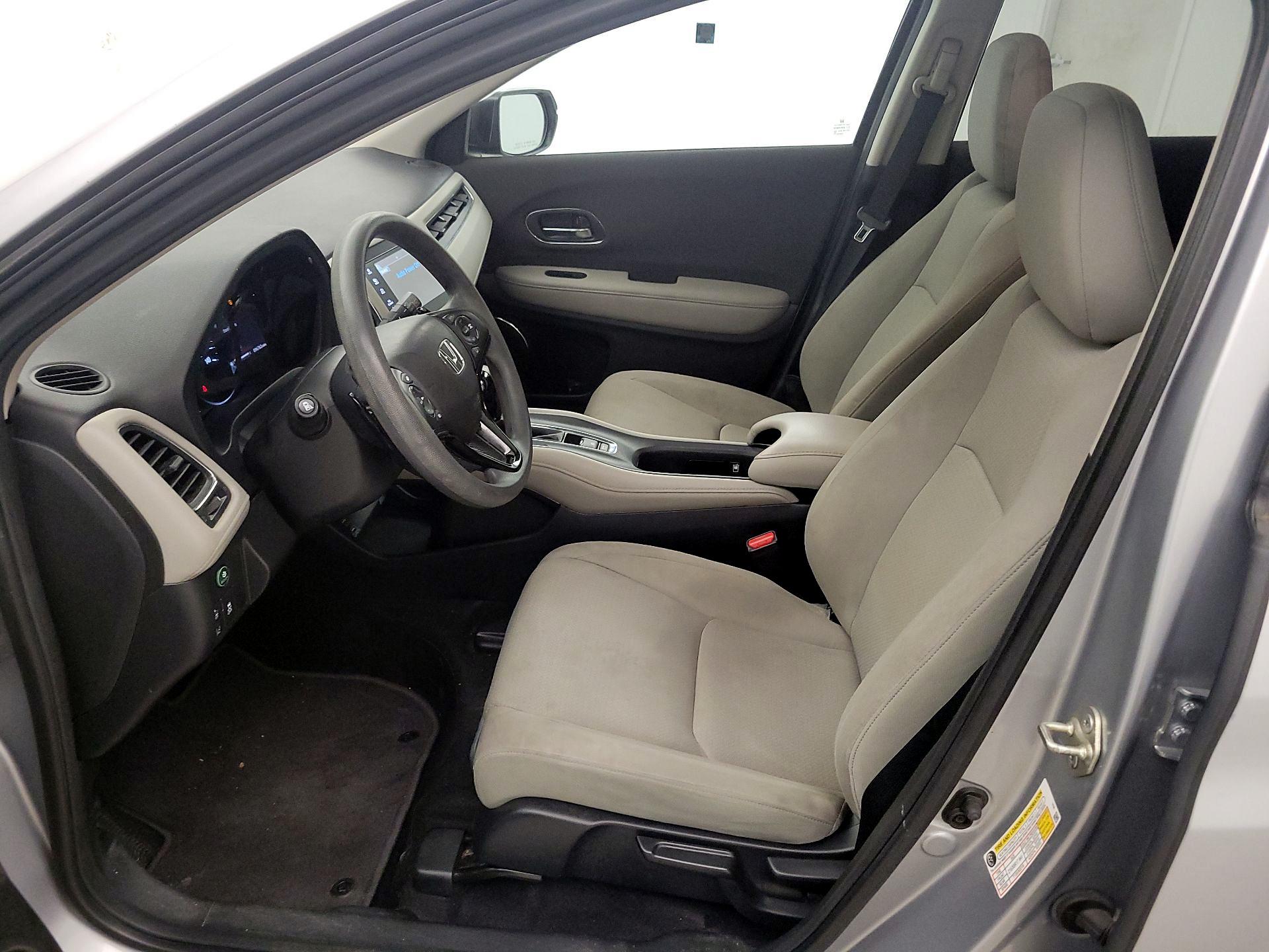 Thumbnail: 2019 Honda HR-V - 11