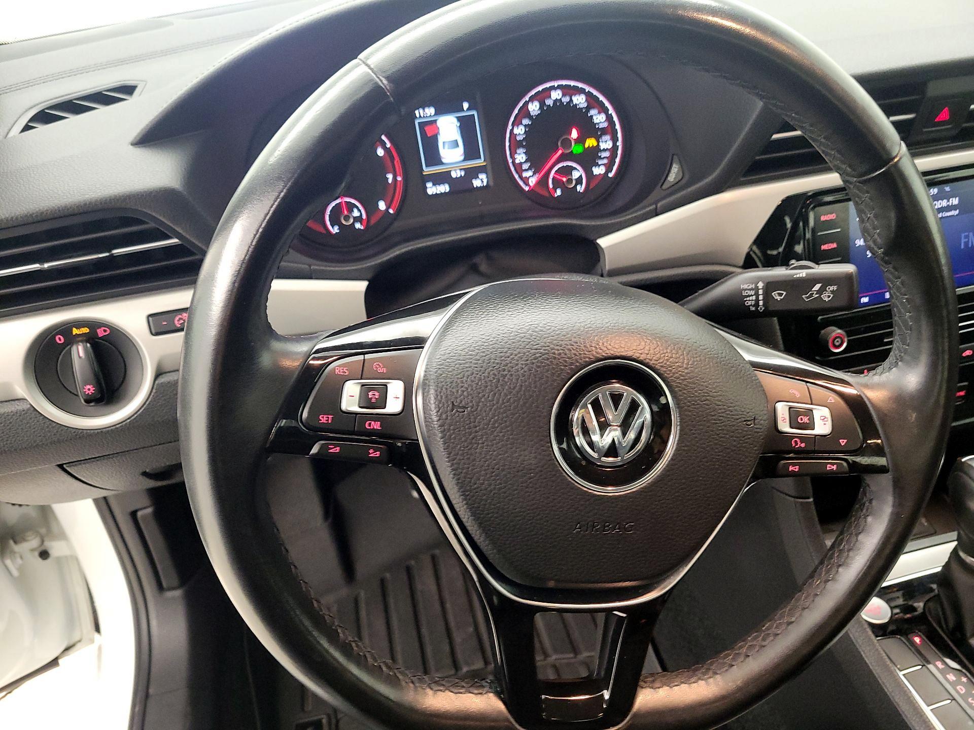 Thumbnail: 2020 Volkswagen Passat - 10