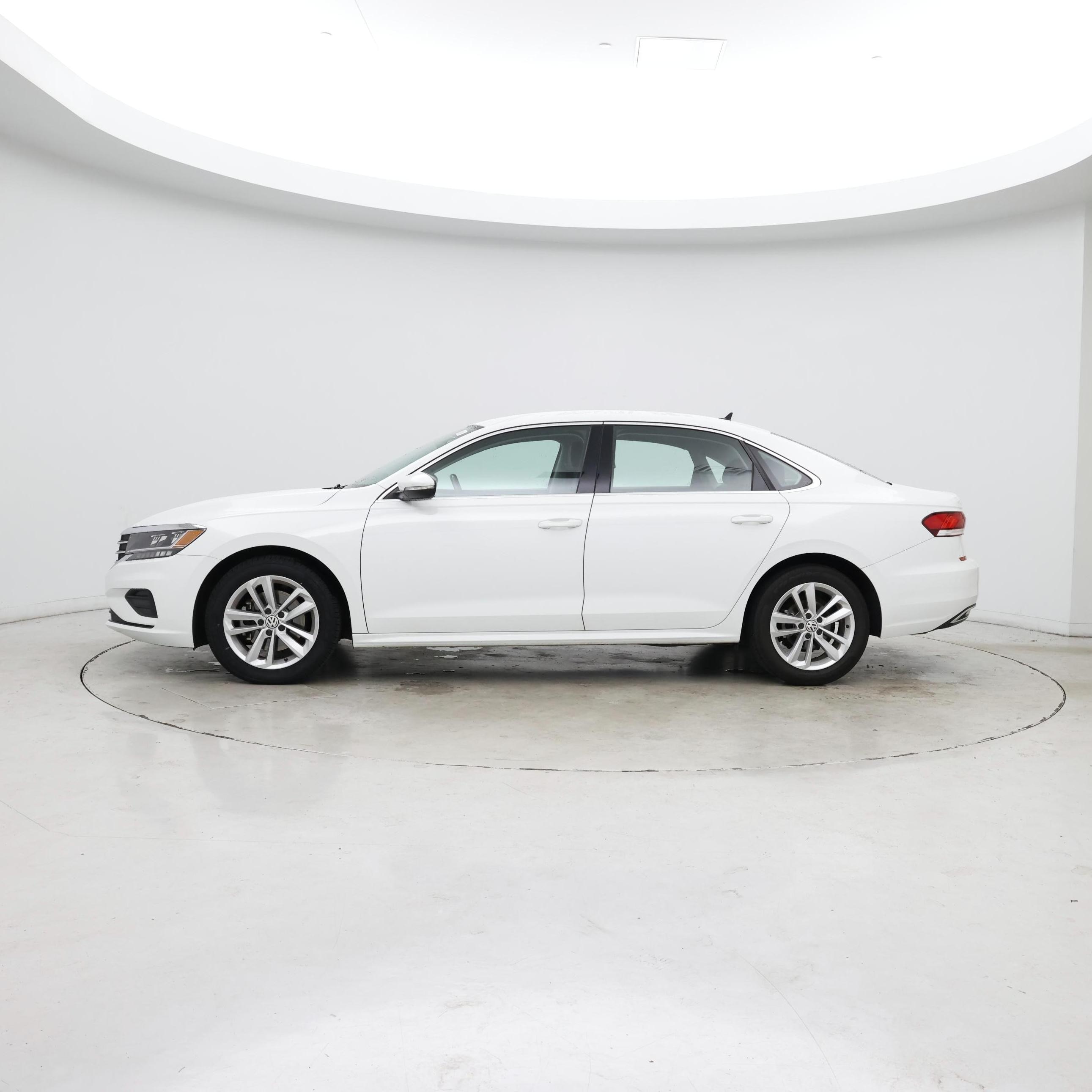 Thumbnail: 2020 Volkswagen Passat - 3