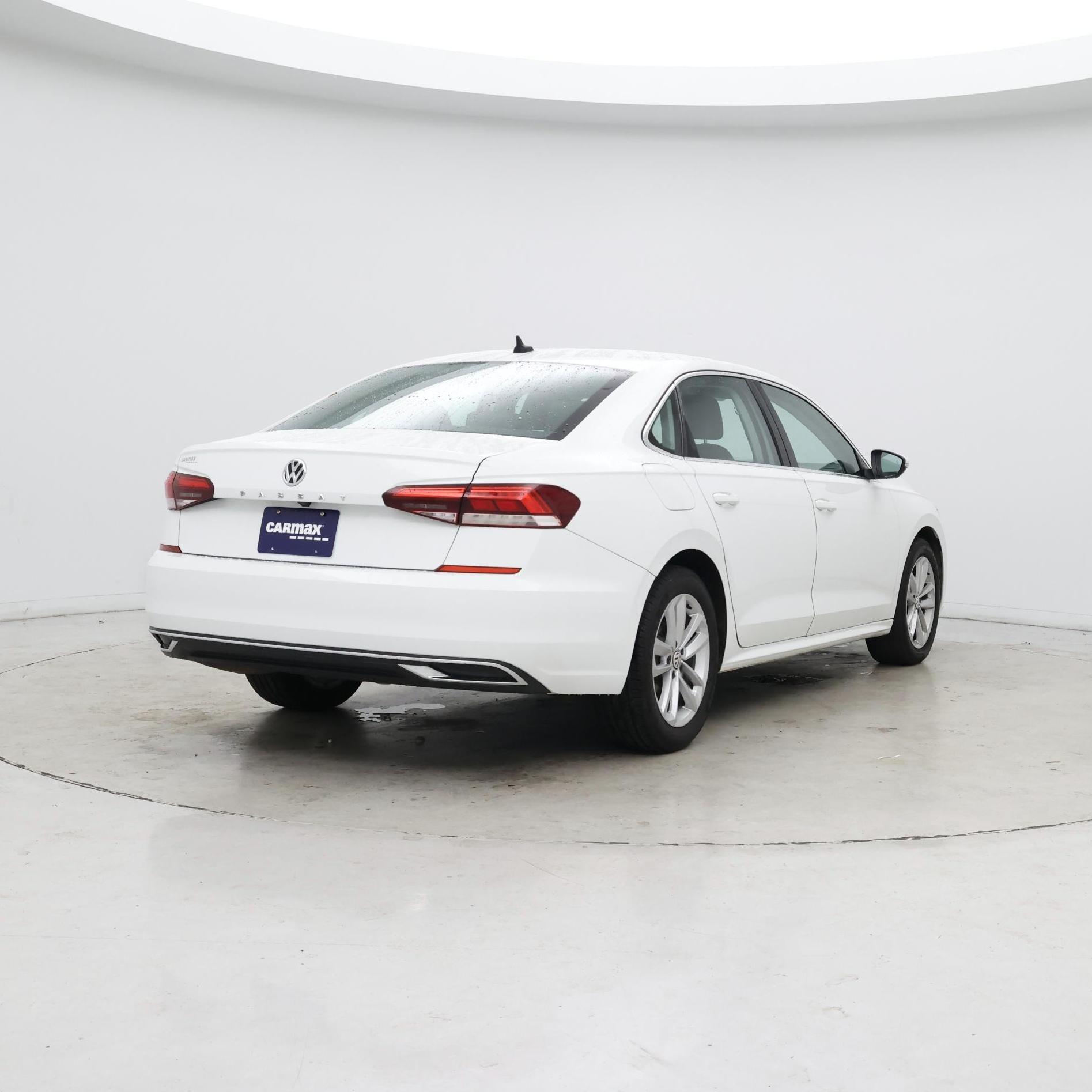 Thumbnail: 2020 Volkswagen Passat - 8
