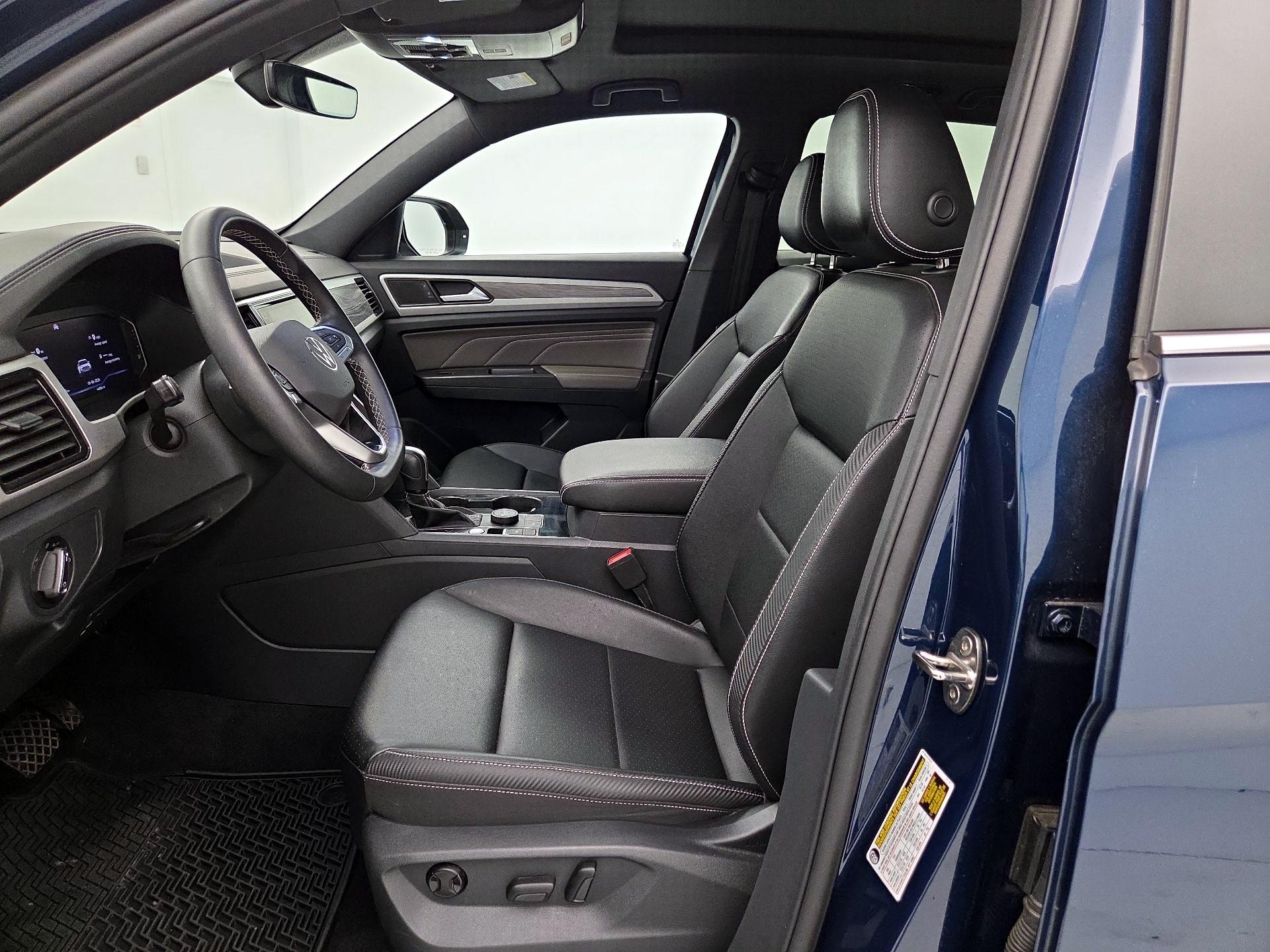Thumbnail: 2023 Volkswagen Atlas - 11
