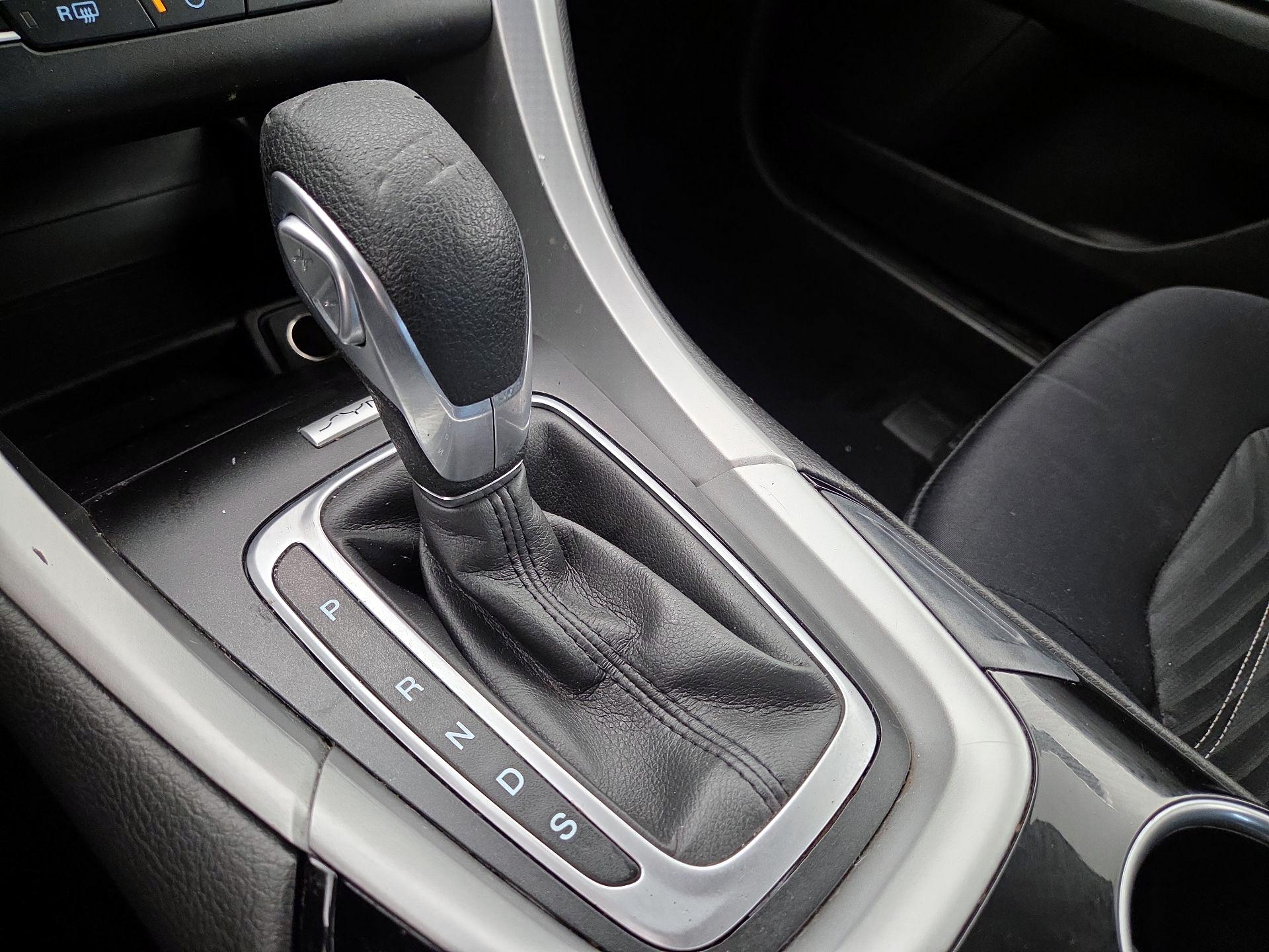 Thumbnail: 2016 Ford Fusion - 17