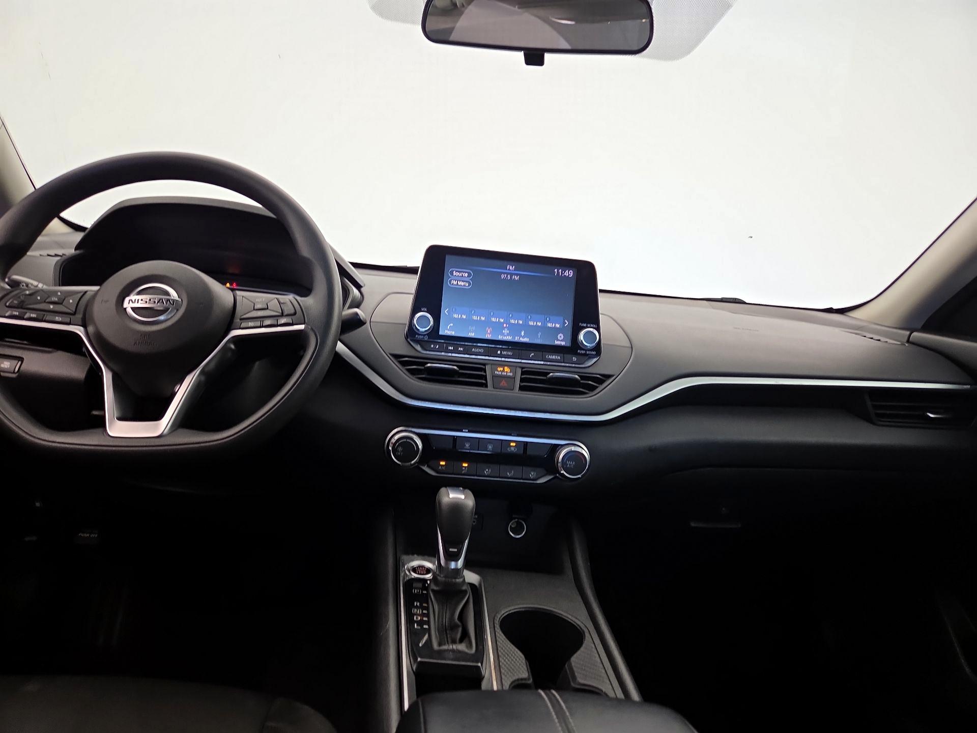 Thumbnail: 2019 Nissan Altima - 9