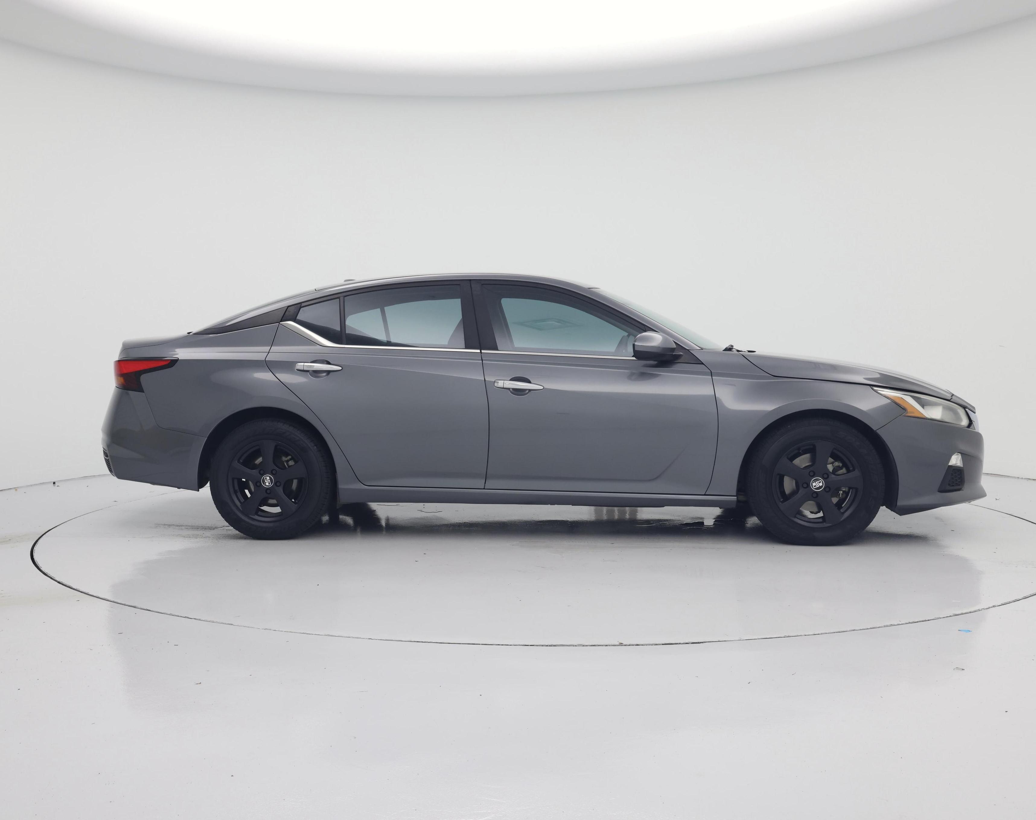 Thumbnail: 2019 Nissan Altima - 7