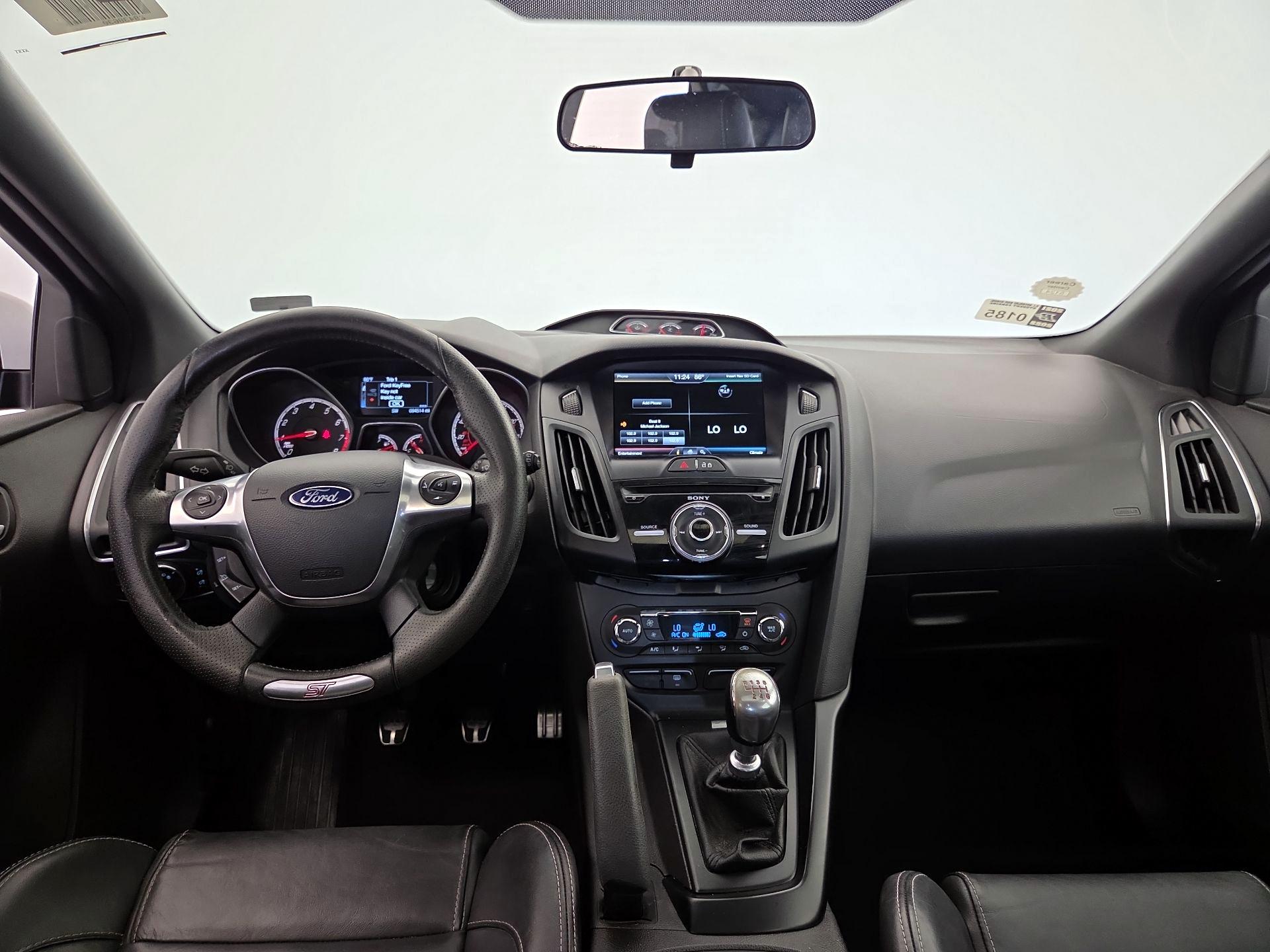 Thumbnail: 2014 Ford Focus - 9