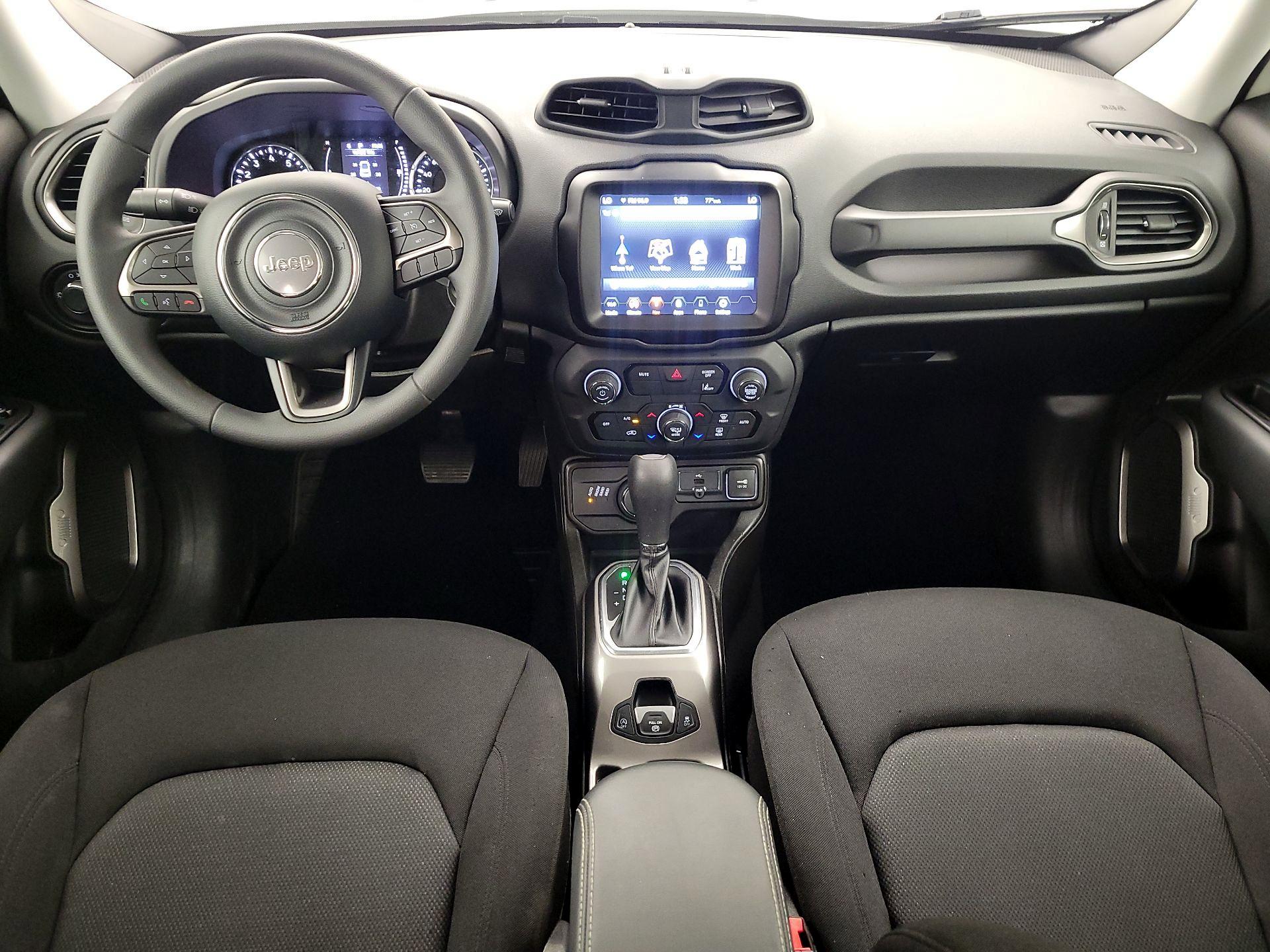 Thumbnail: 2022 Jeep Renegade - 9