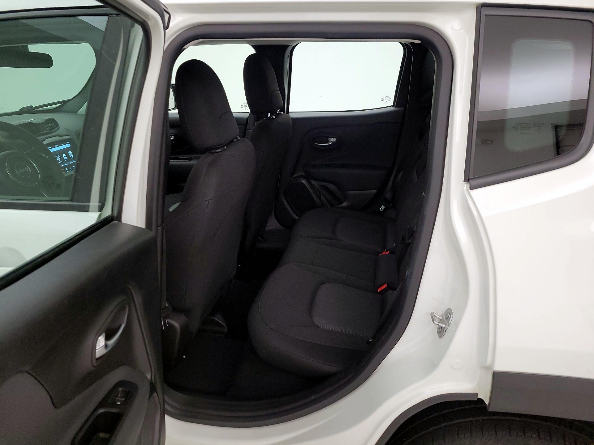 Thumbnail: 2022 Jeep Renegade - 20
