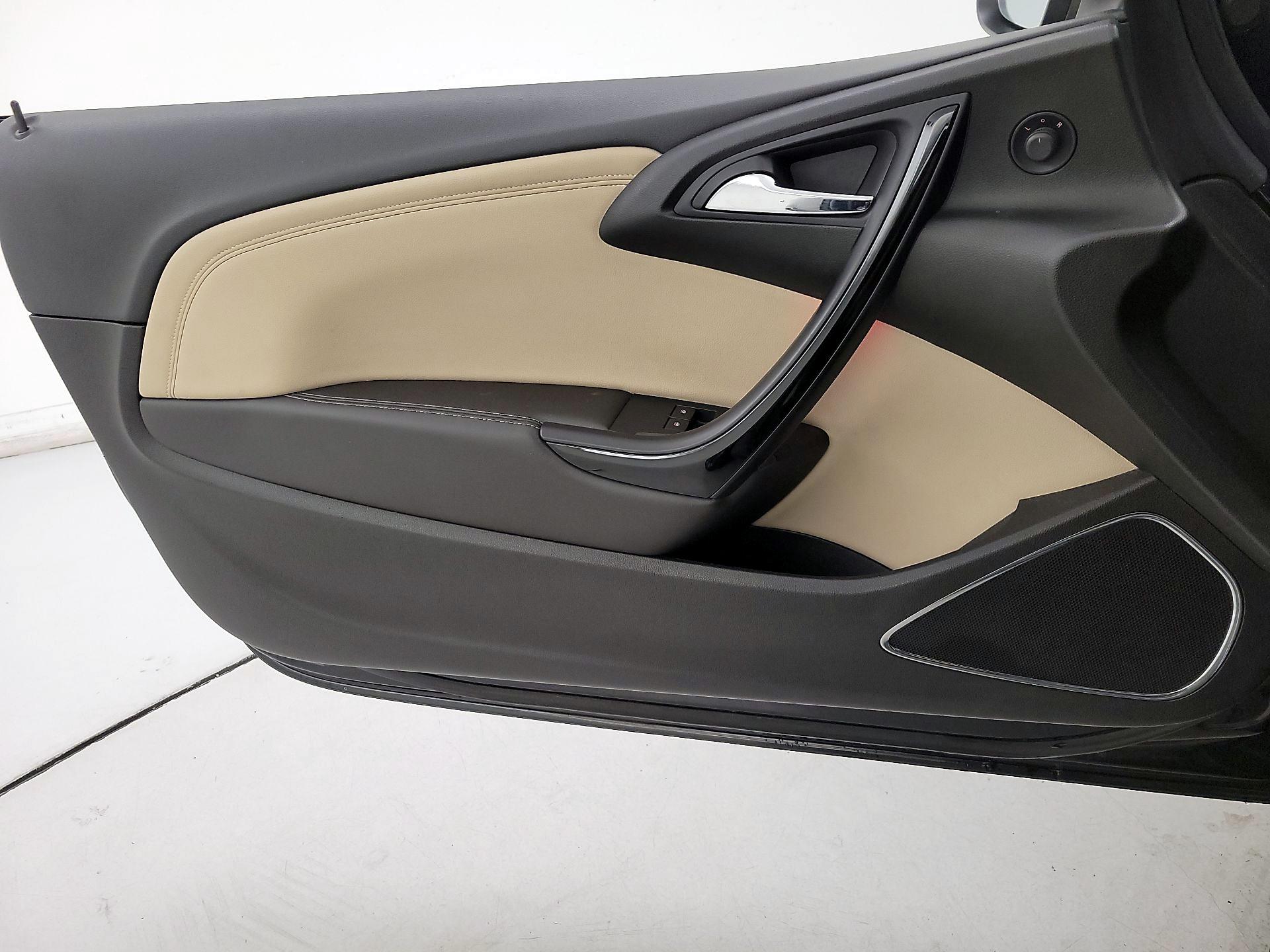 Thumbnail: 2018 Buick Cascada - 12