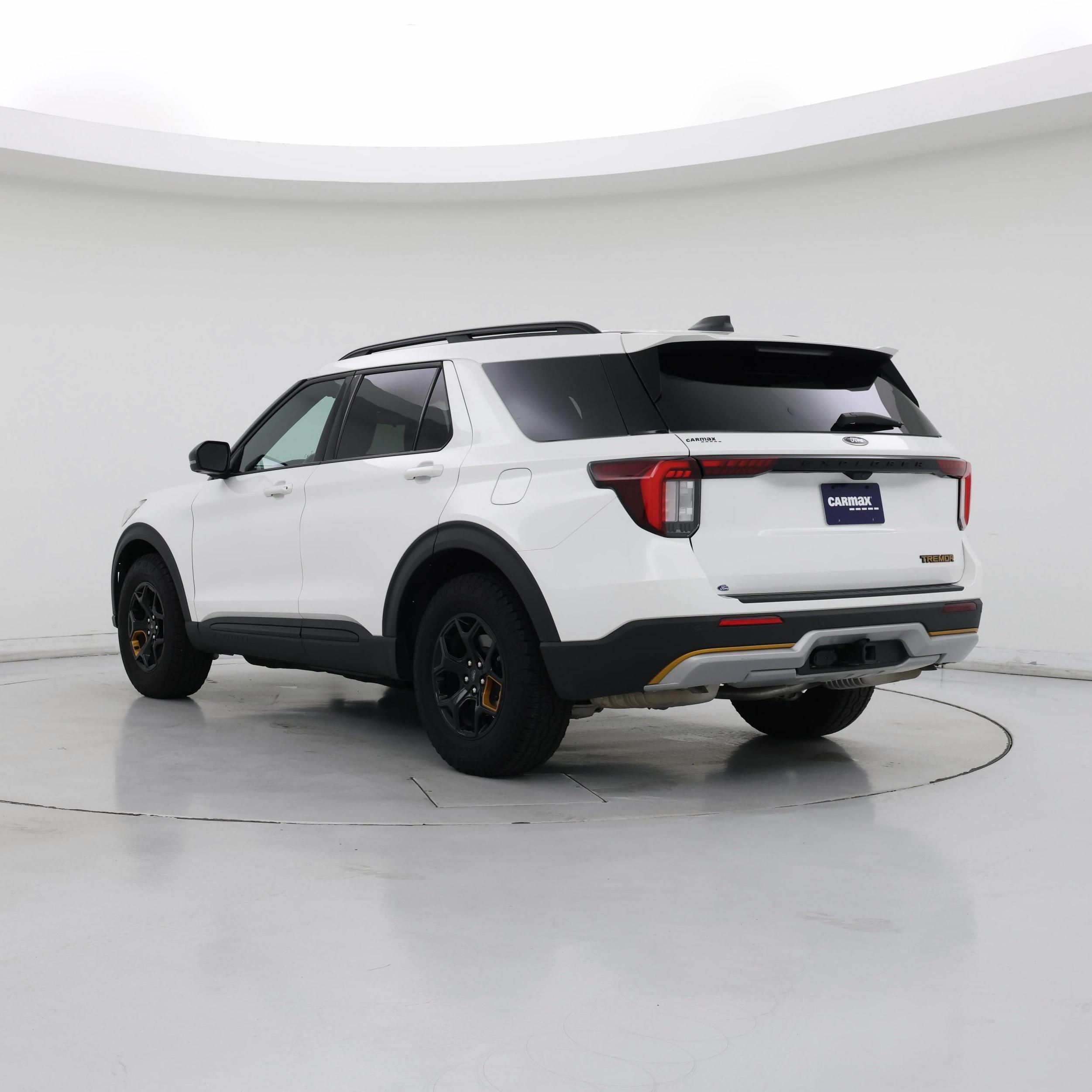 Thumbnail: 2026 Ford Explorer - 2