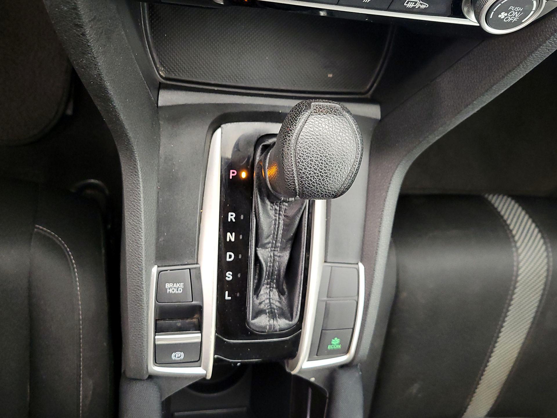 Thumbnail: 2016 Honda Civic - 17
