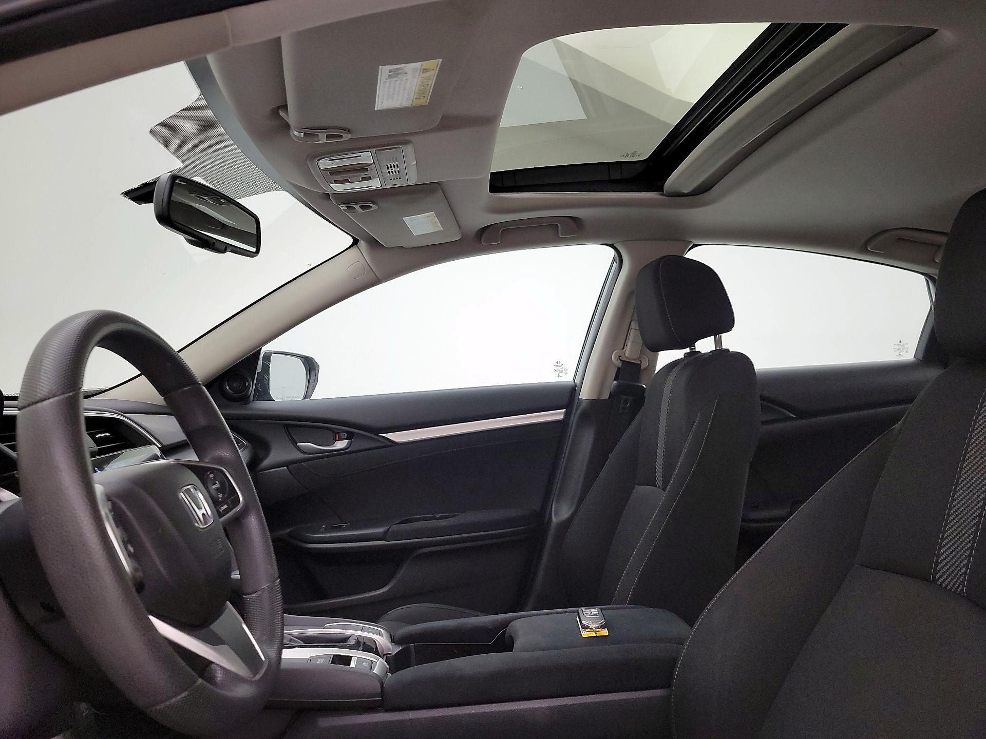 Thumbnail: 2016 Honda Civic - 19