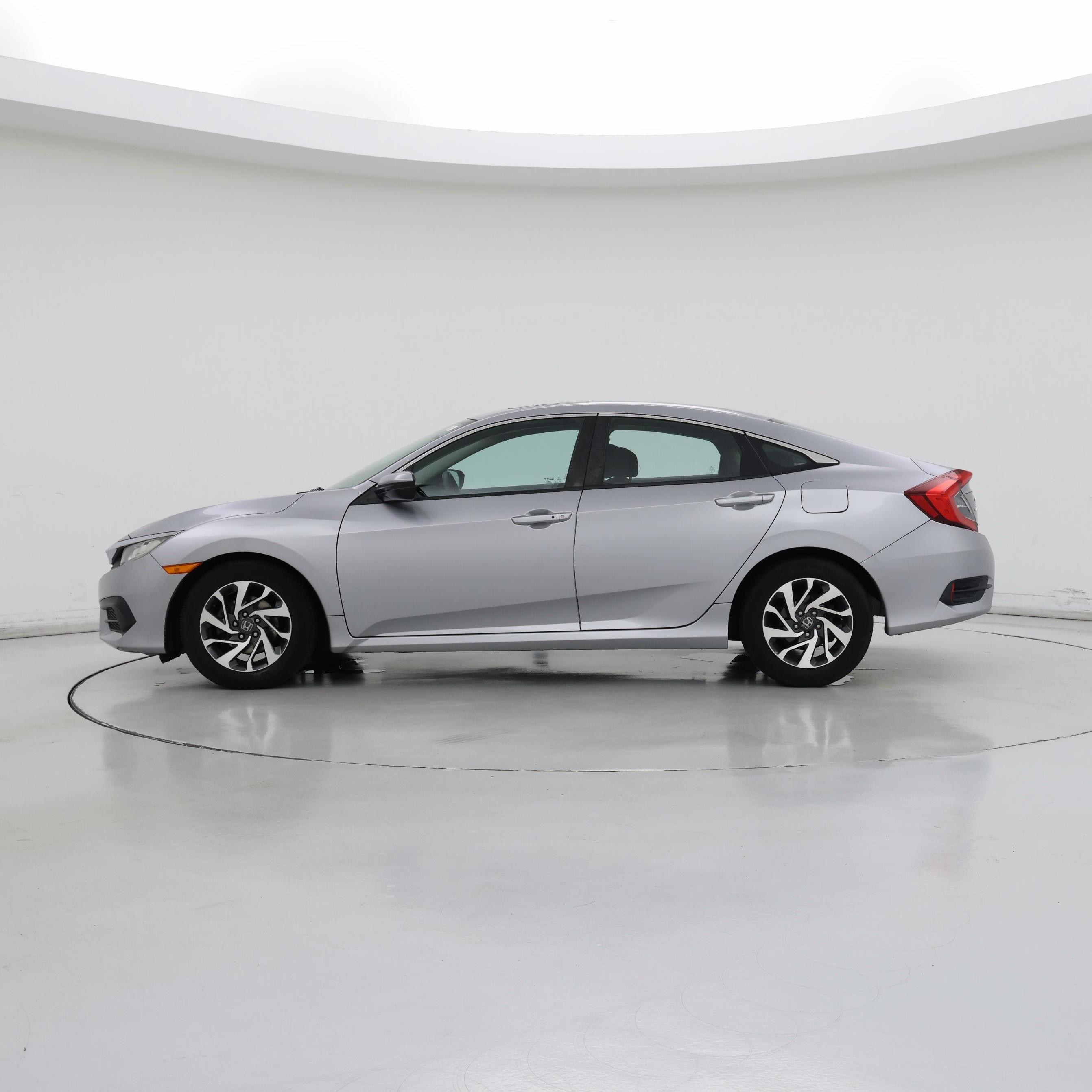Thumbnail: 2016 Honda Civic - 3