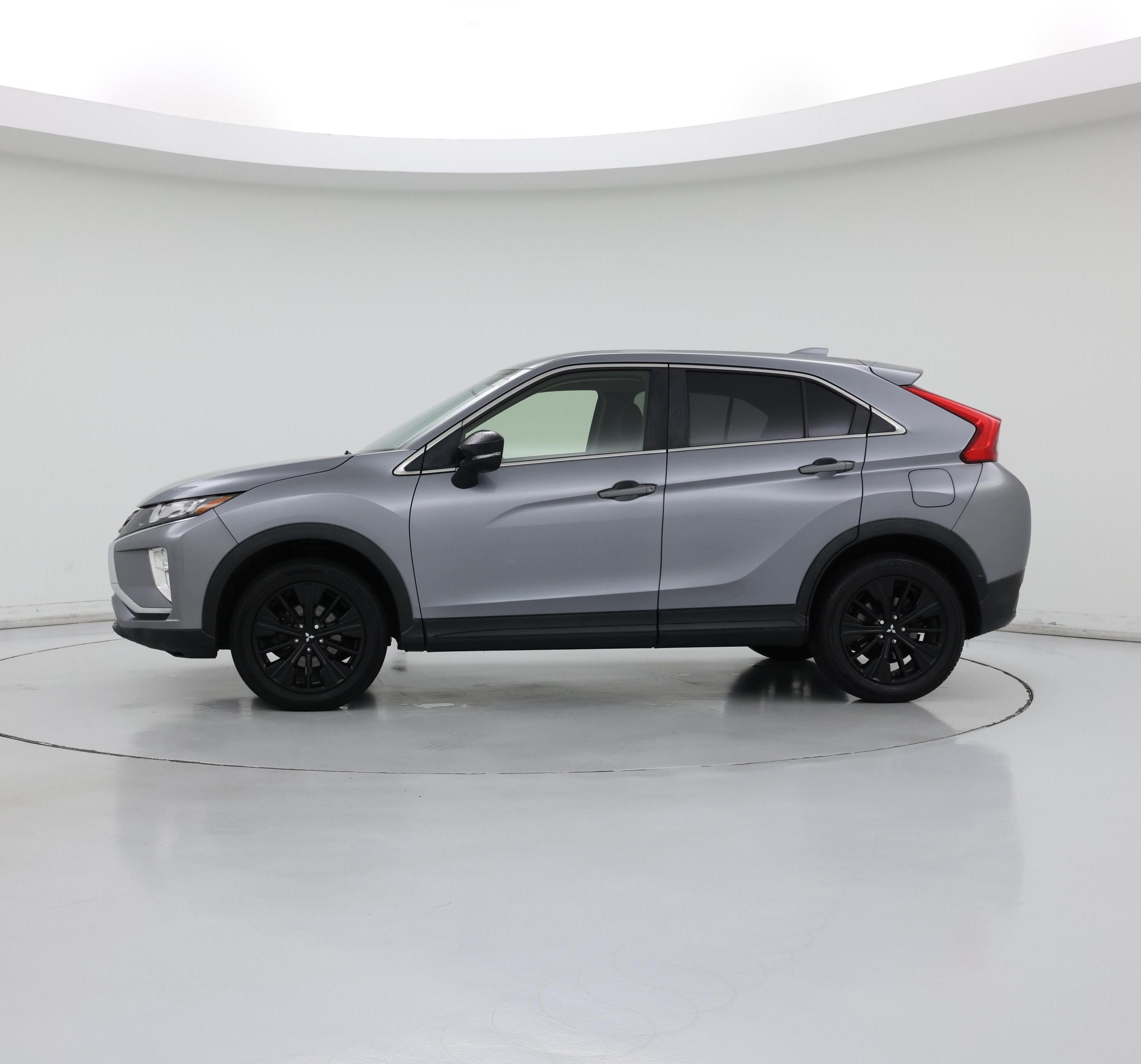 Thumbnail: 2018 Mitsubishi Eclipse Cross - 3