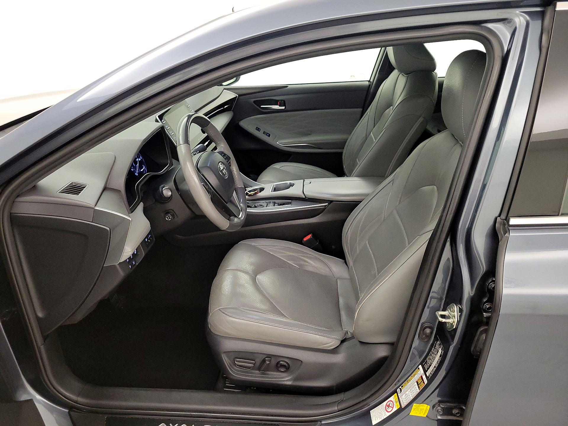 Thumbnail: 2019 Toyota Avalon - 11