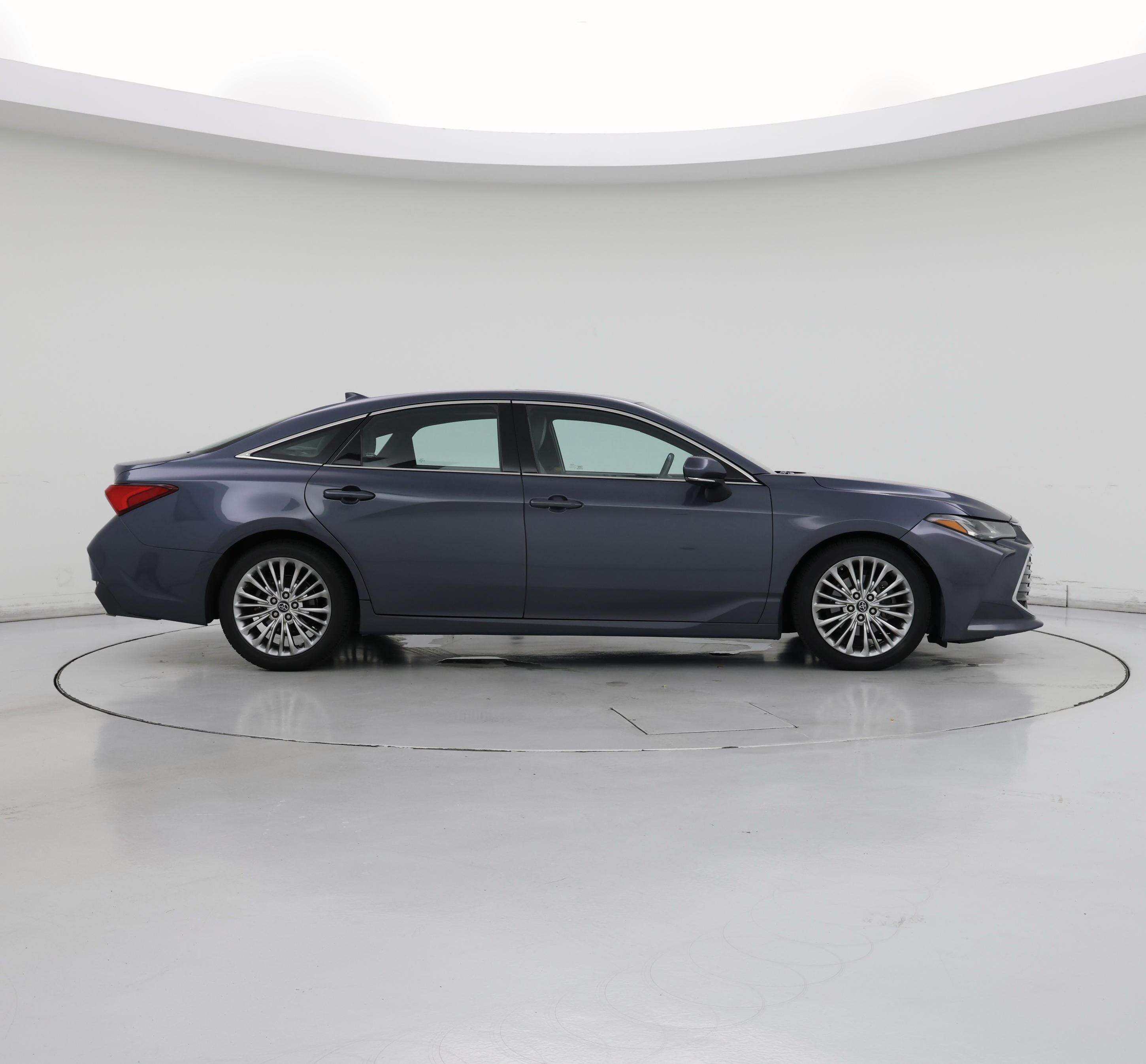 Thumbnail: 2019 Toyota Avalon - 7