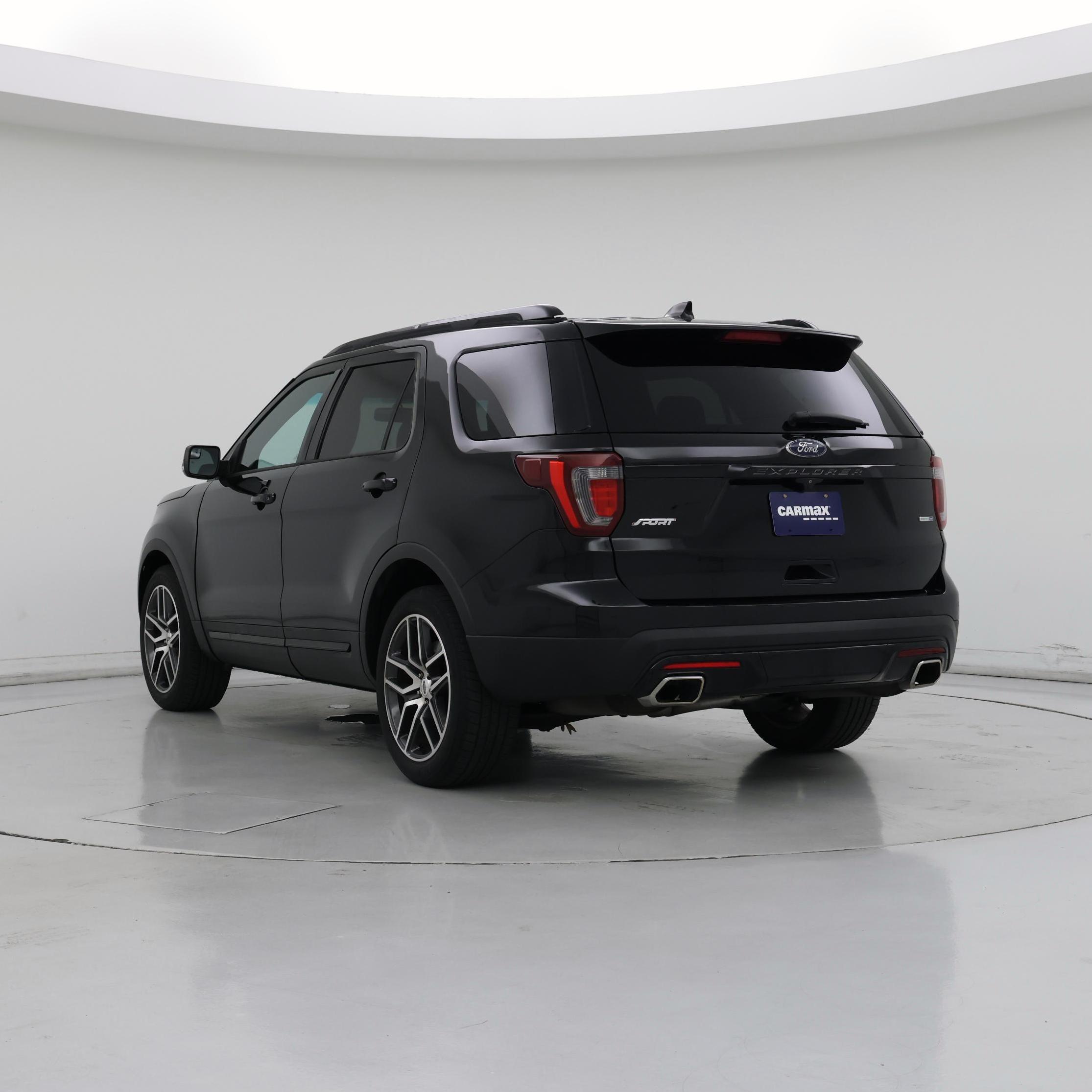 Thumbnail: 2016 Ford Explorer - 2