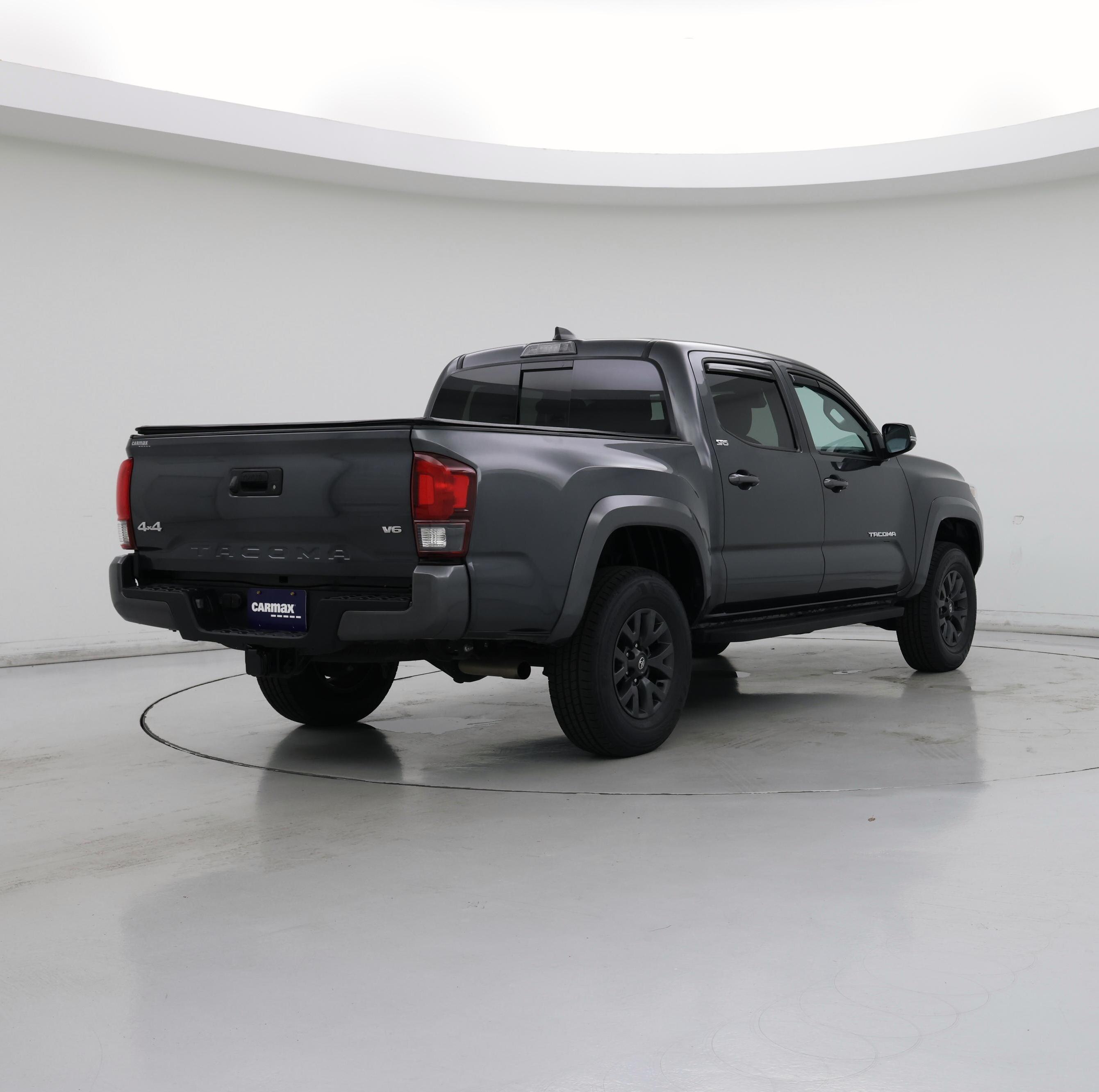 Thumbnail: 2023 Toyota Tacoma - 8
