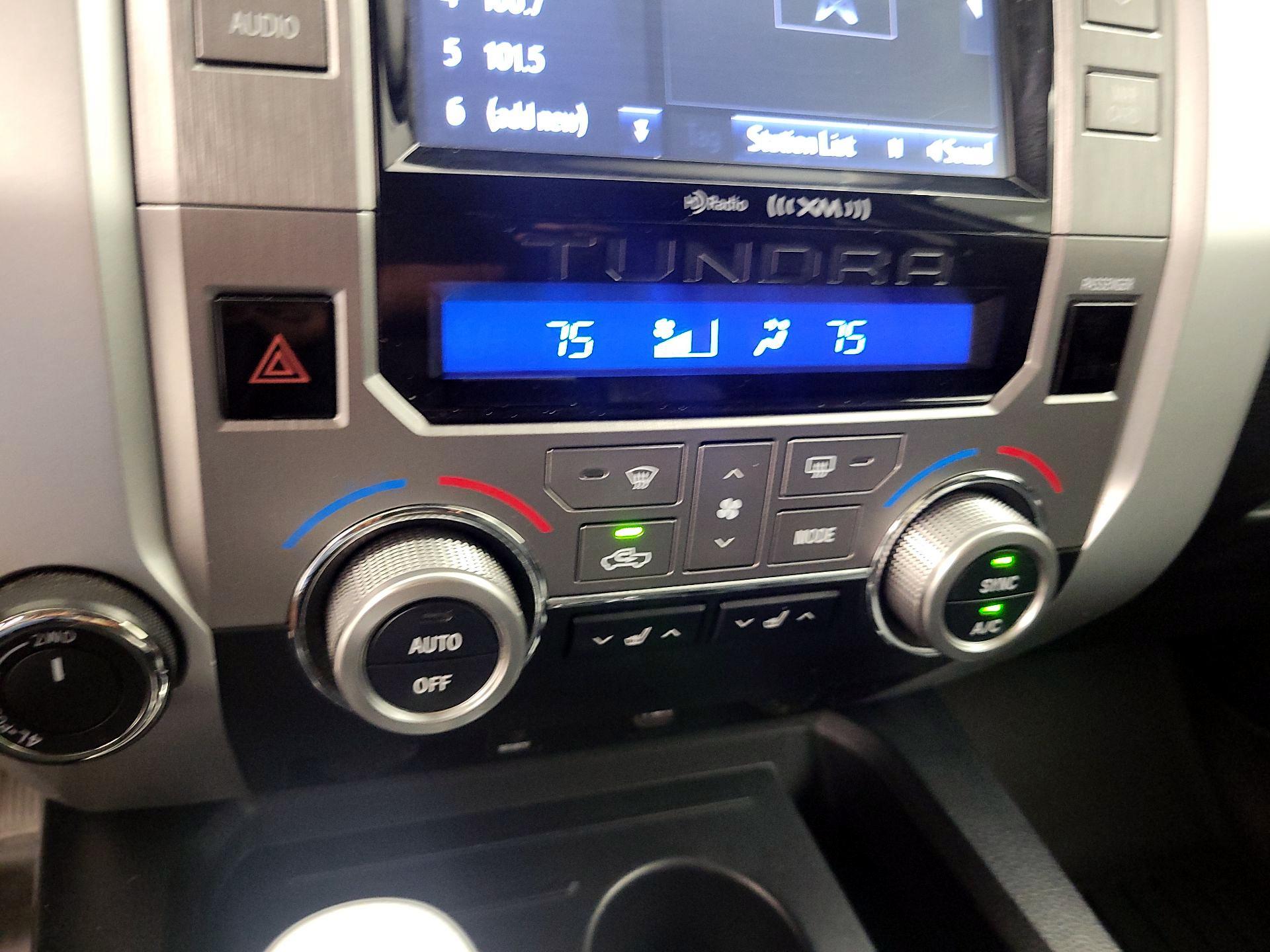 Thumbnail: 2016 Toyota Tundra - 15