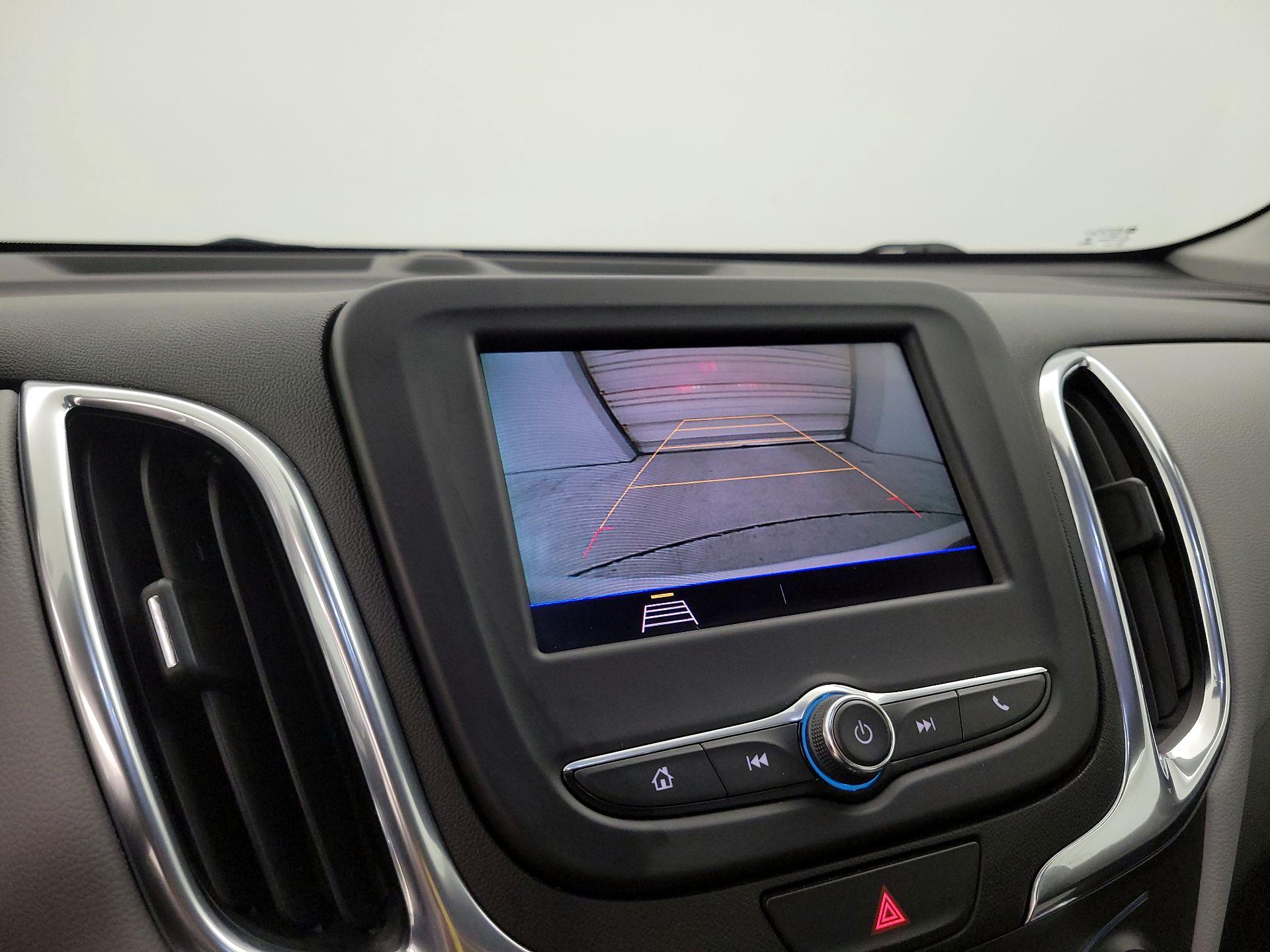 Thumbnail: 2021 Chevrolet Equinox - 12